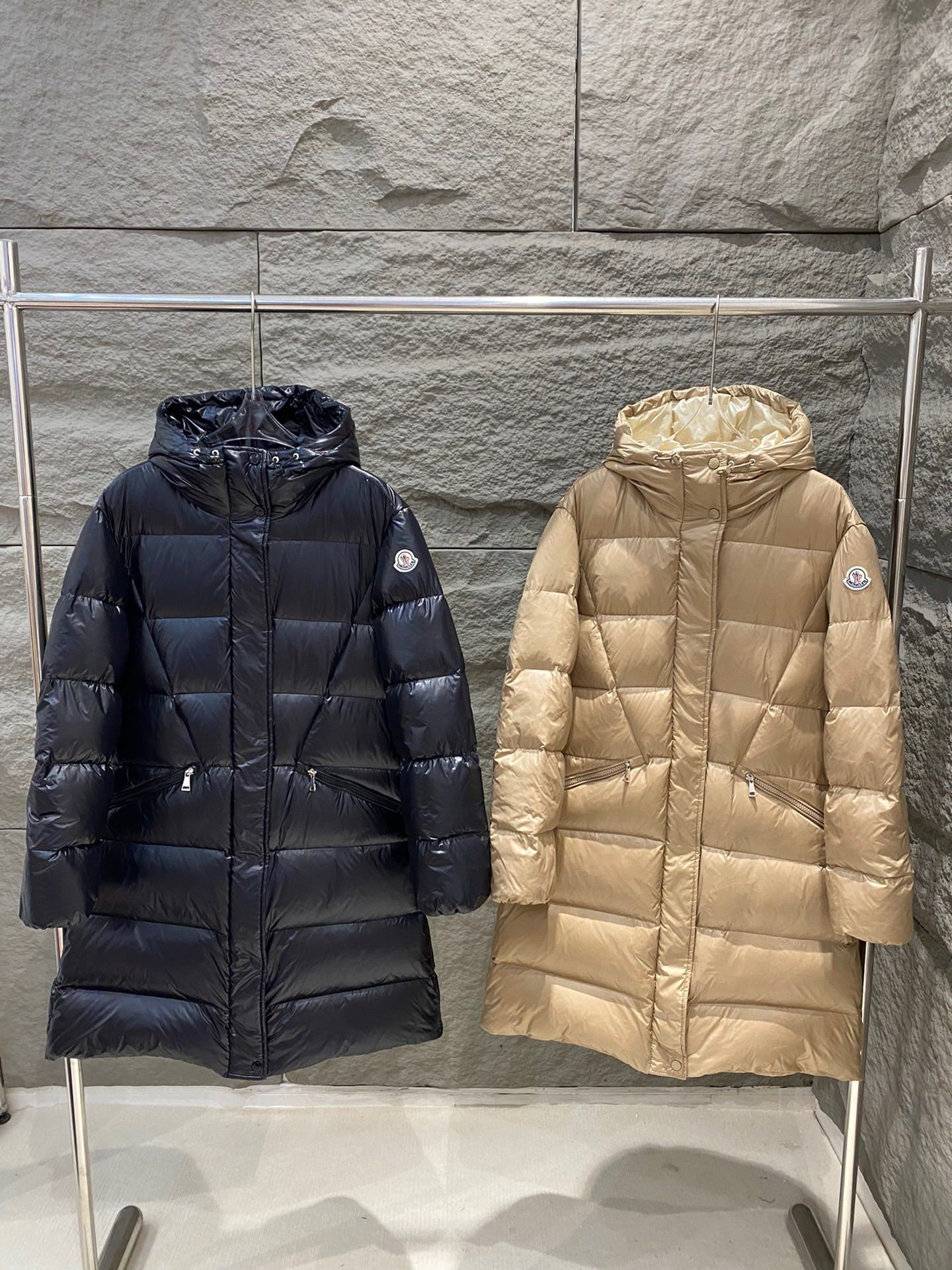 [MONCLER-몽클레어] 몽클레어 벨뷰 롱 다운 패딩