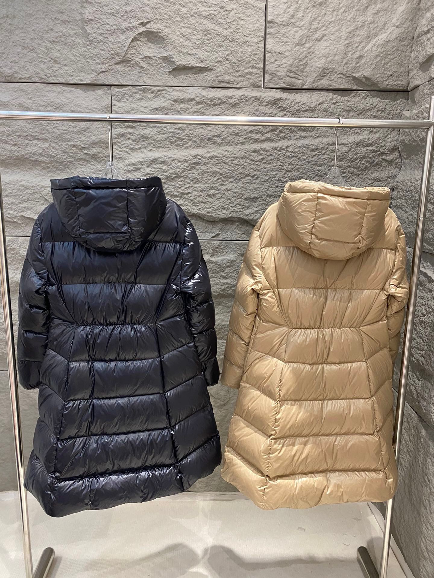 [MONCLER-몽클레어] 몽클레어 벨뷰 롱 다운 패딩