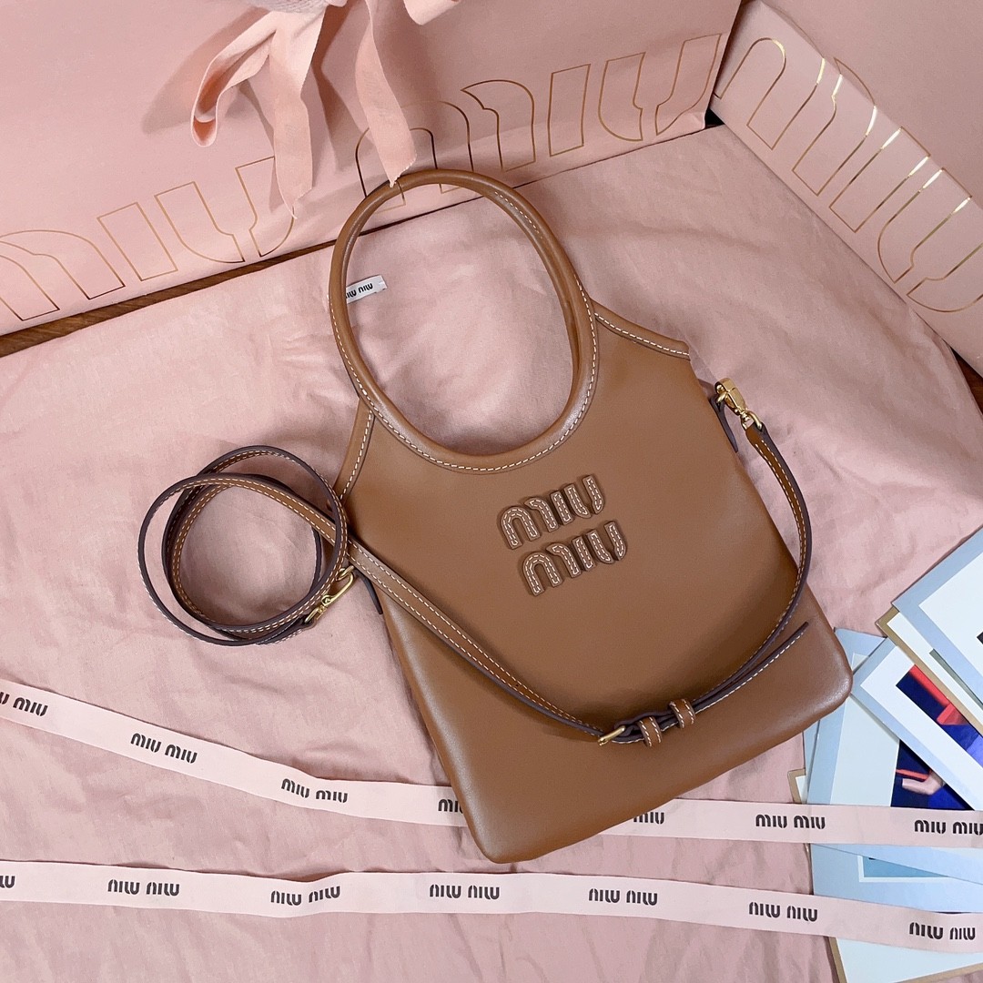 [MIU MIU-미우미우]  미우미우  아이비백 스몰