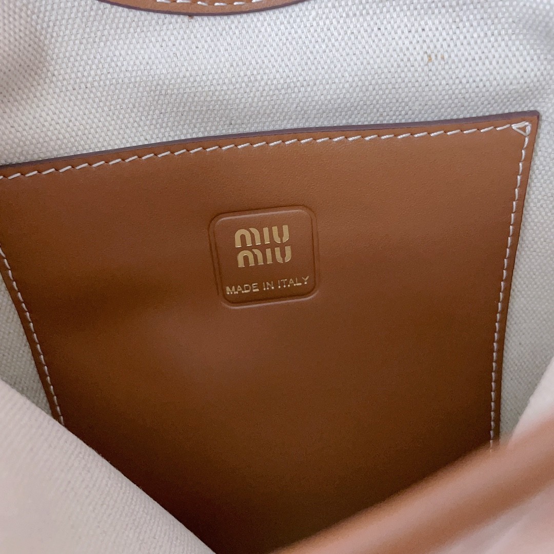 [MIU MIU-미우미우]  미우미우  아이비백 스몰