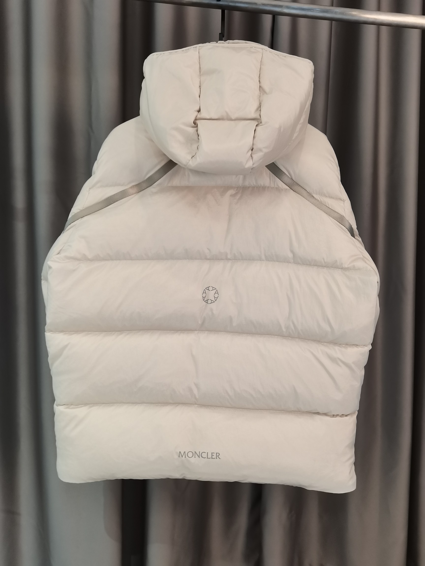 [MONCLER-몽클레어] 몽클레어 X알릭스 구스 다운 패딩
