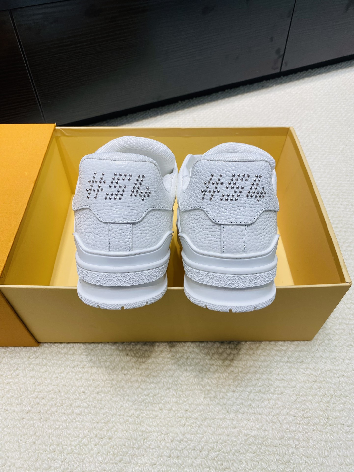 [ LOUIS VUITTON-루이비통] 루이비통 트레이너 스니커즈