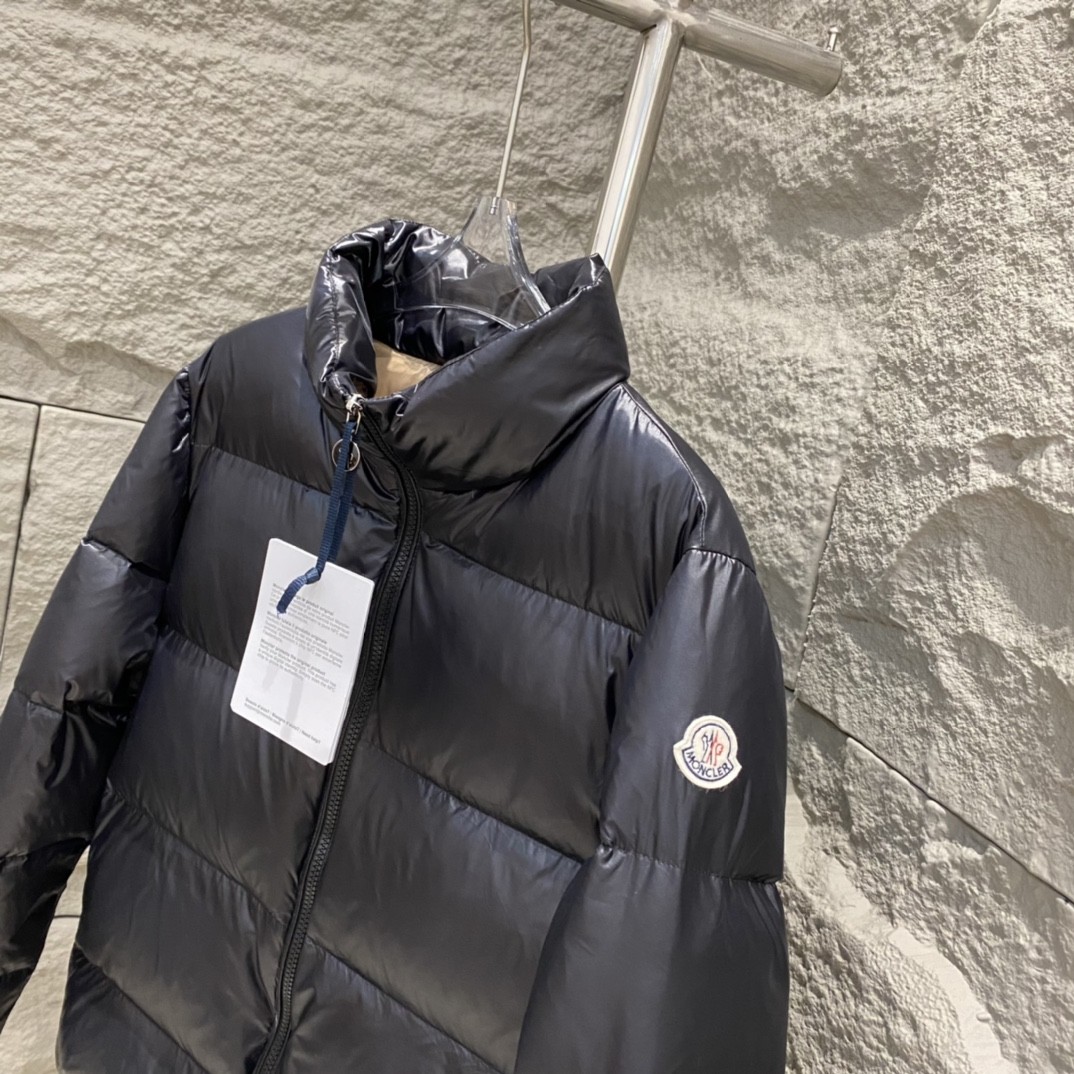 [MONCLER-몽클레어] 몽클레어 다운 패딩 점퍼