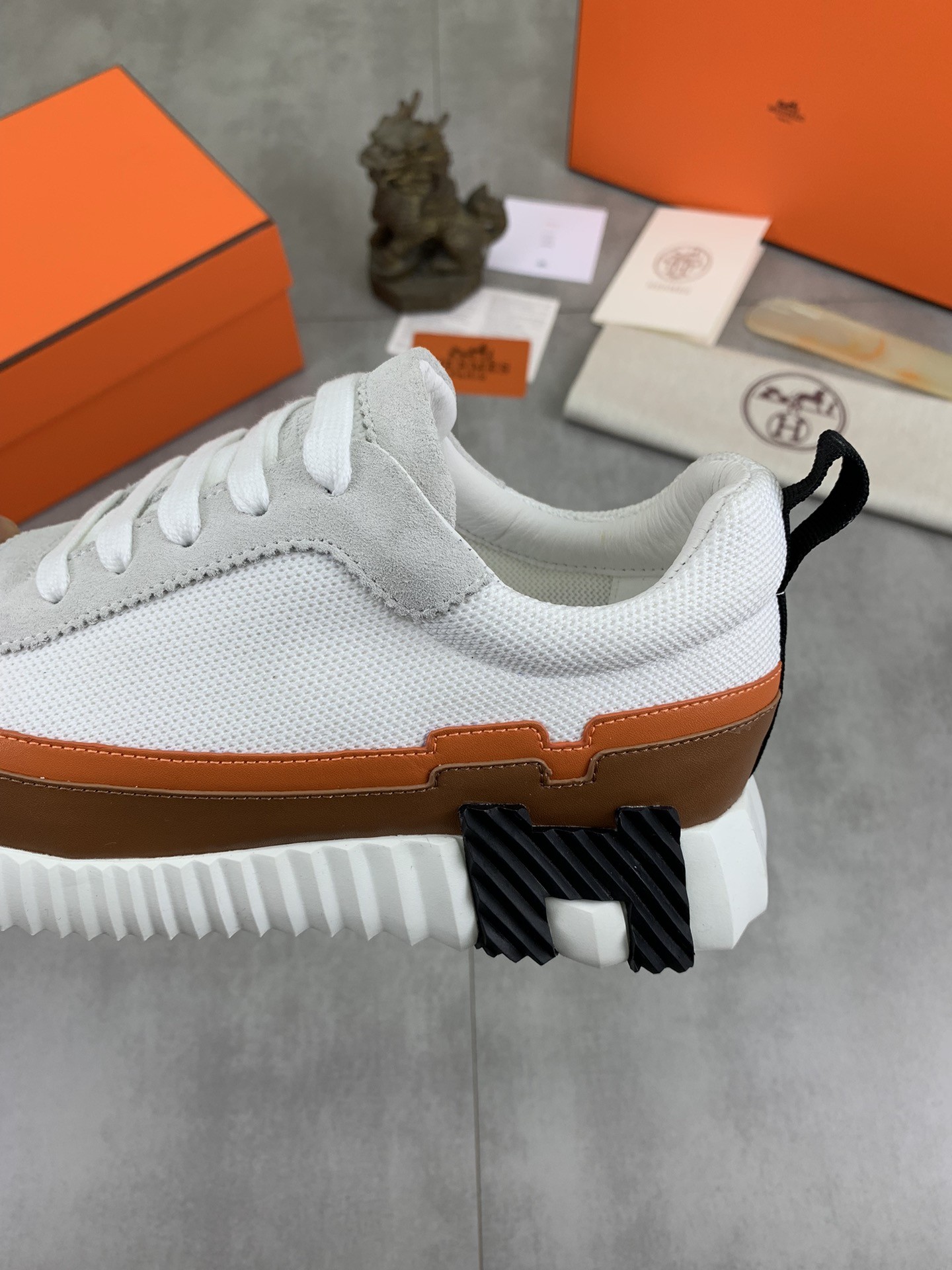 [HERMES-에르메스] 에르메스 바운싱 스니커즈 남여공용