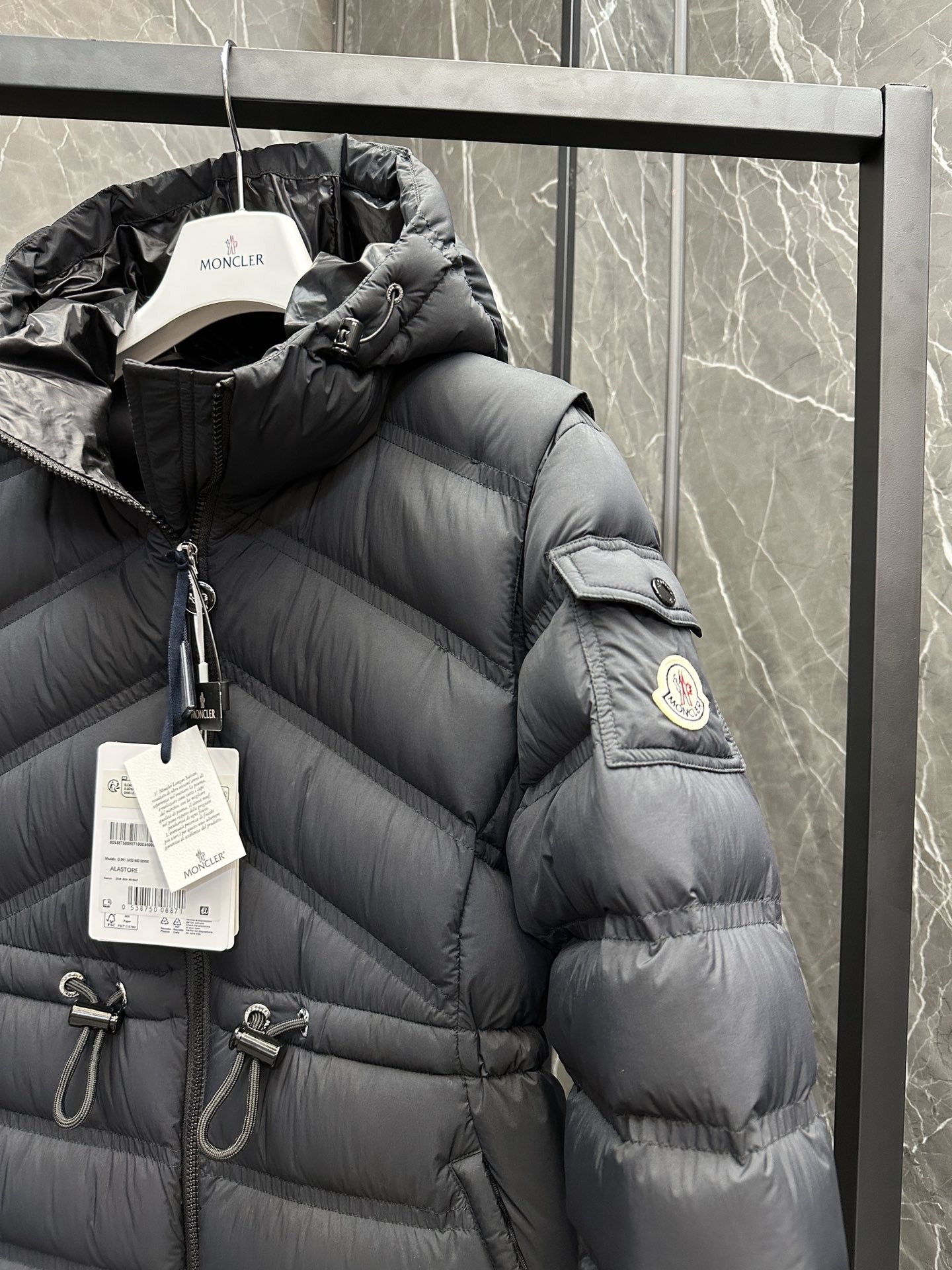 [MONCLER-몽클레어] 몽클레어 알라스토어 롱 패딩