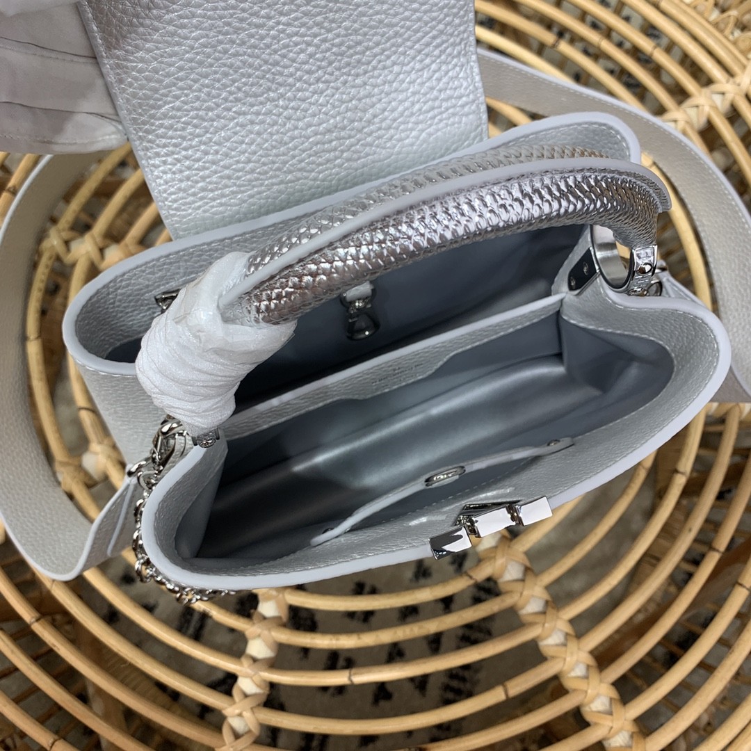 루이비통 카푸신 토트백