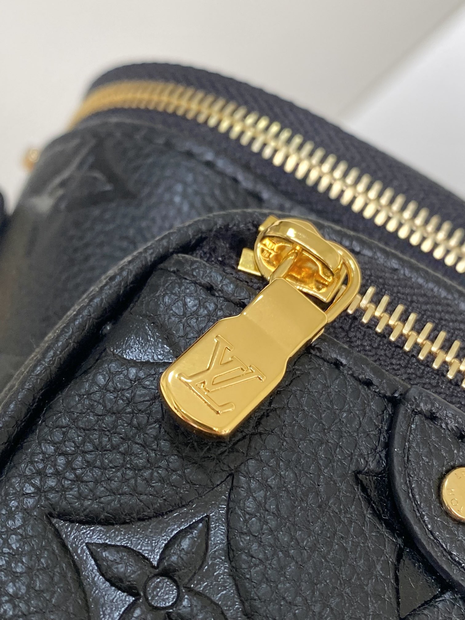 [LOUIS VUITTON-루이비통] 루이비통 미니 범백 M46917