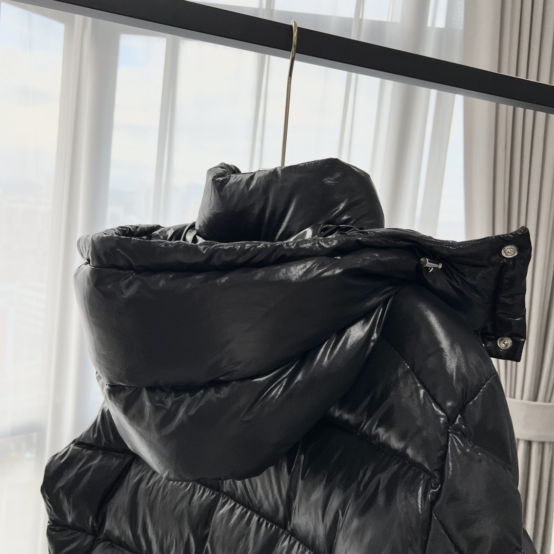 [MONCLER-몽클레어]  몽클레어 베제르 패딩