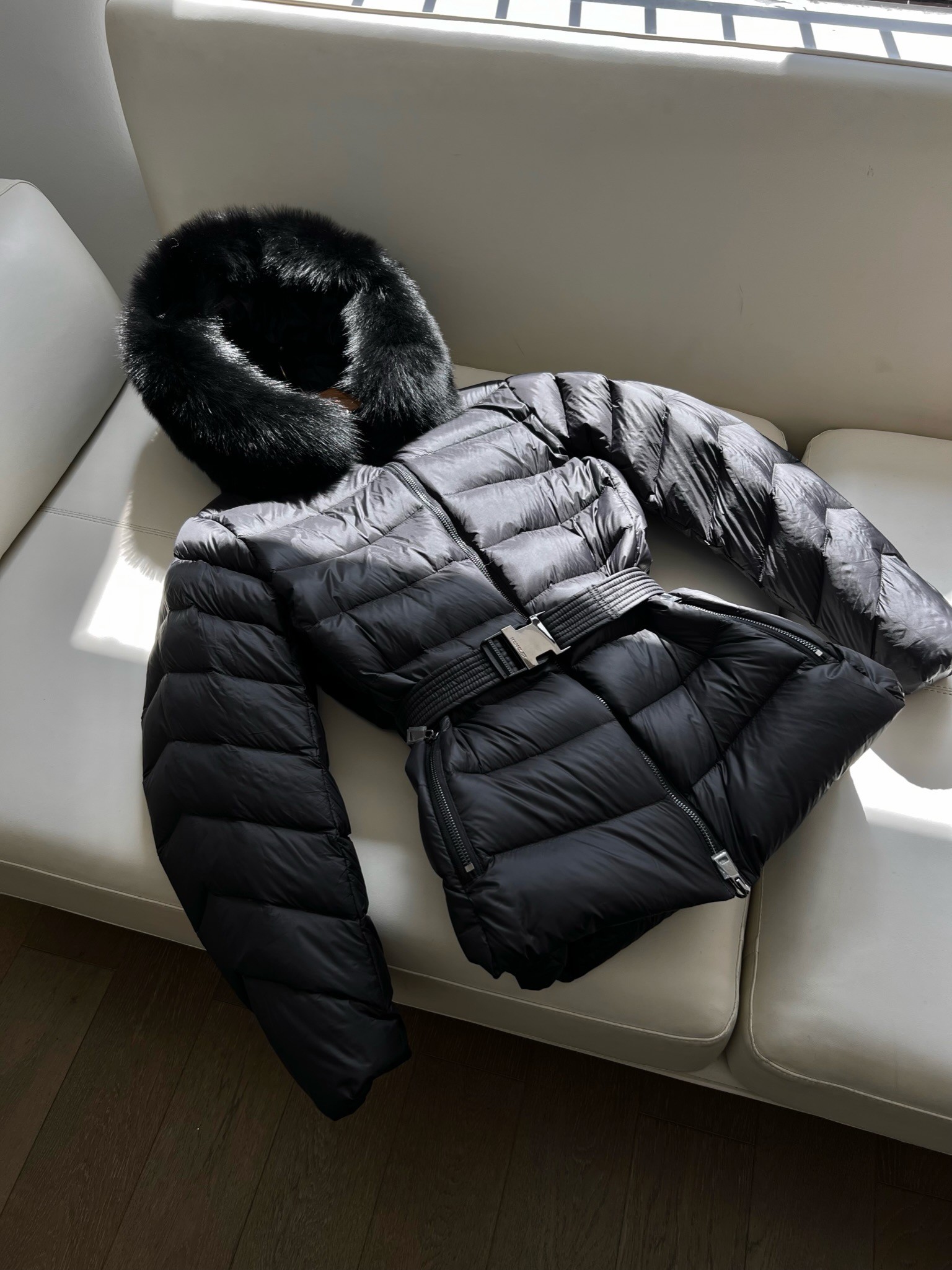 [MONCLER-몽클레어] 몽클레어 큐피돈 다운 패딩