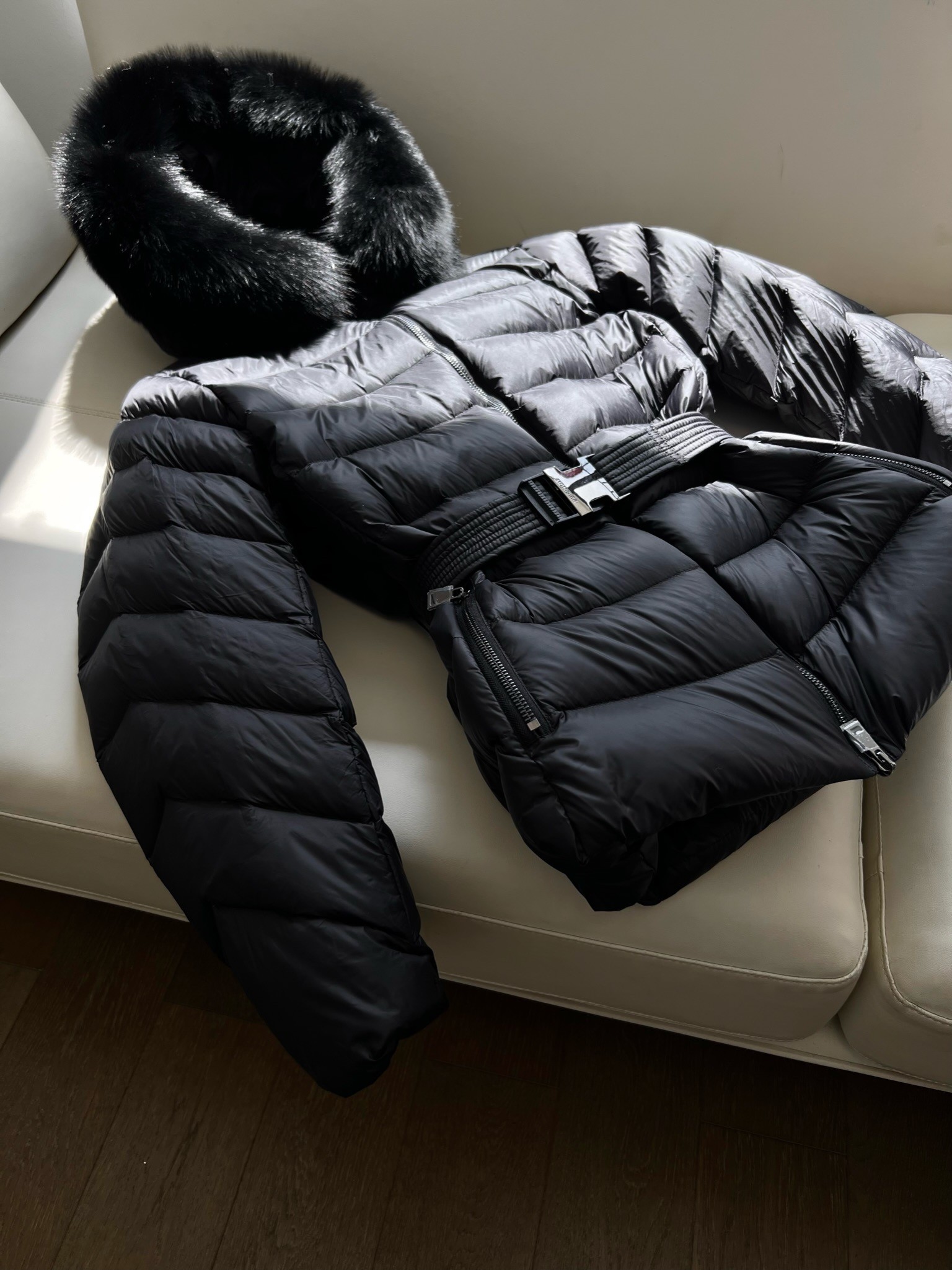 [MONCLER-몽클레어] 몽클레어 큐피돈 다운 패딩