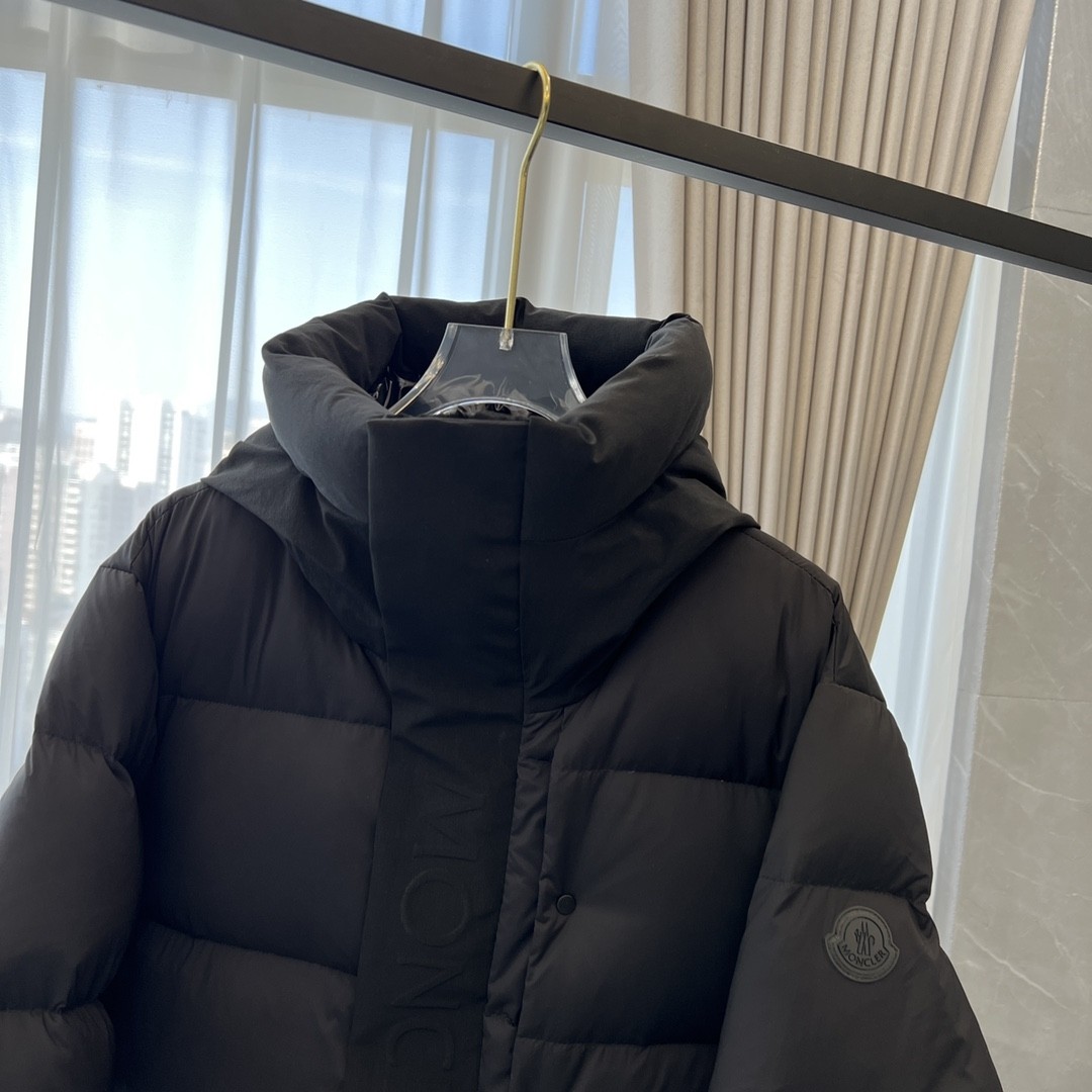 [MONCLER-몽클레어] 몽클레어 마데에라 다운 패딩