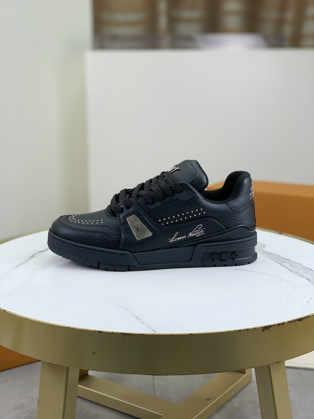[LOUIS VUITTON-루이비통] 루이비통 트레이너 스니커즈