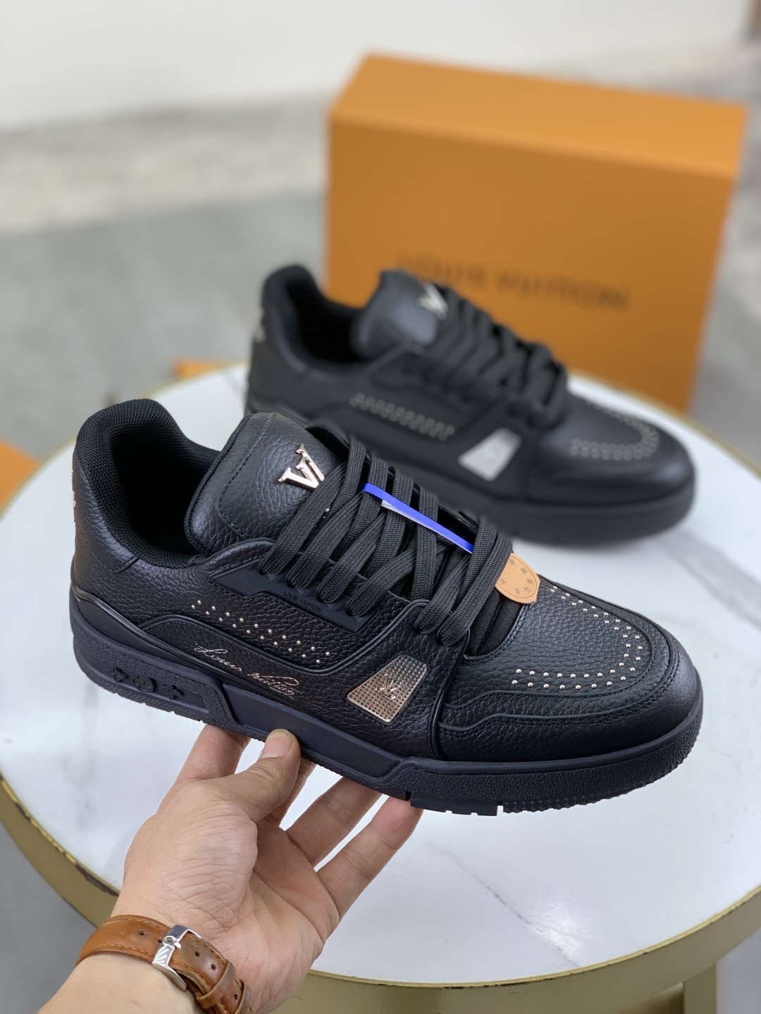 [LOUIS VUITTON-루이비통] 루이비통 트레이너 스니커즈