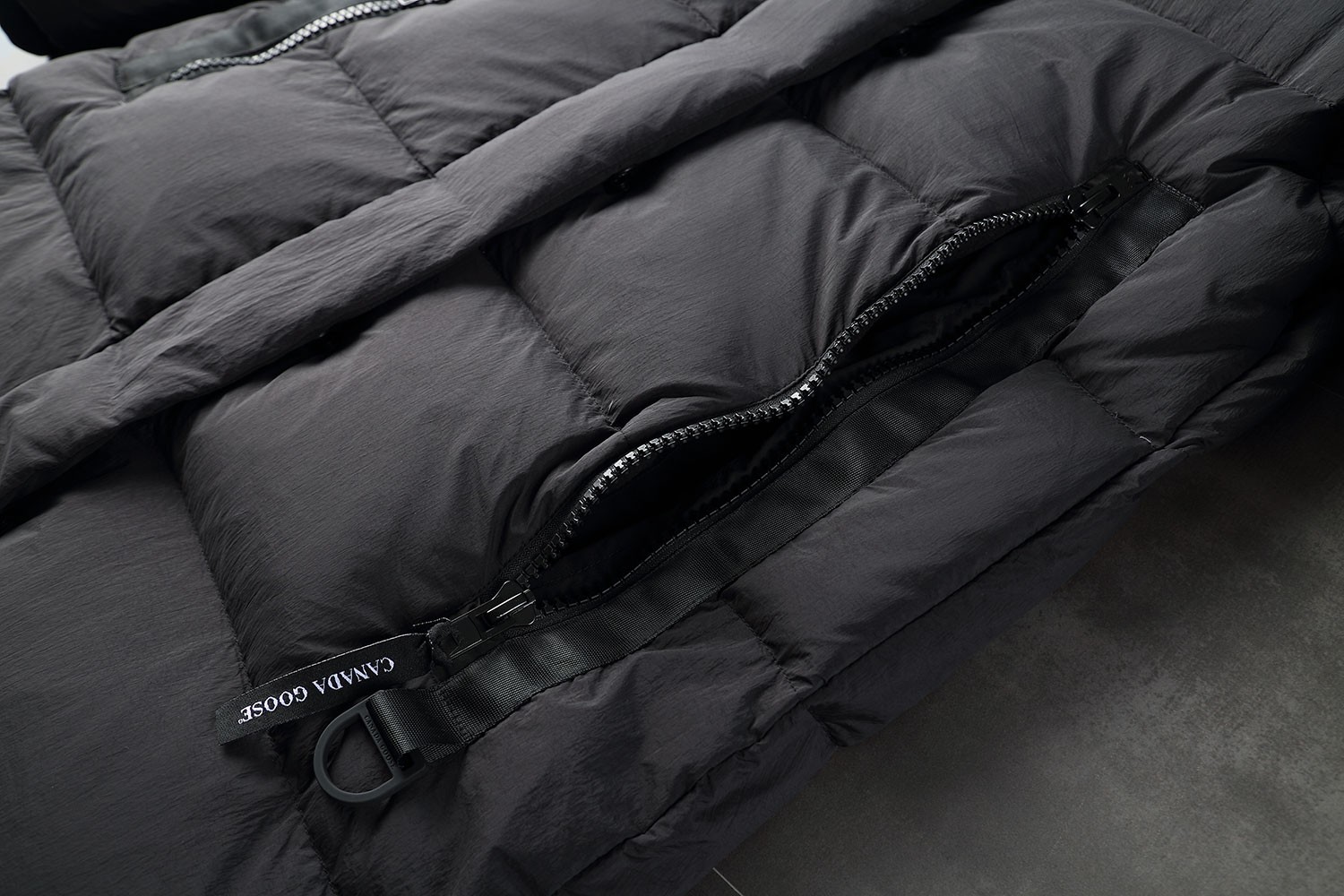 [ Canadagoose -캐나다구스 ]  캐나다구스 파카 패딩