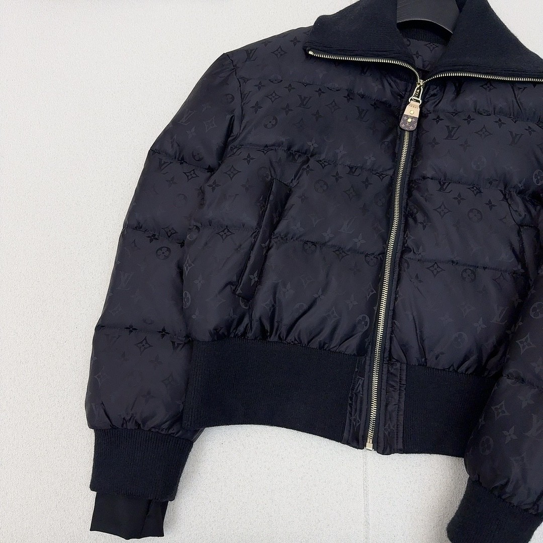 [LOUIS VUITTON-루이비통] 루이비통 모노그램 패딩 재킷