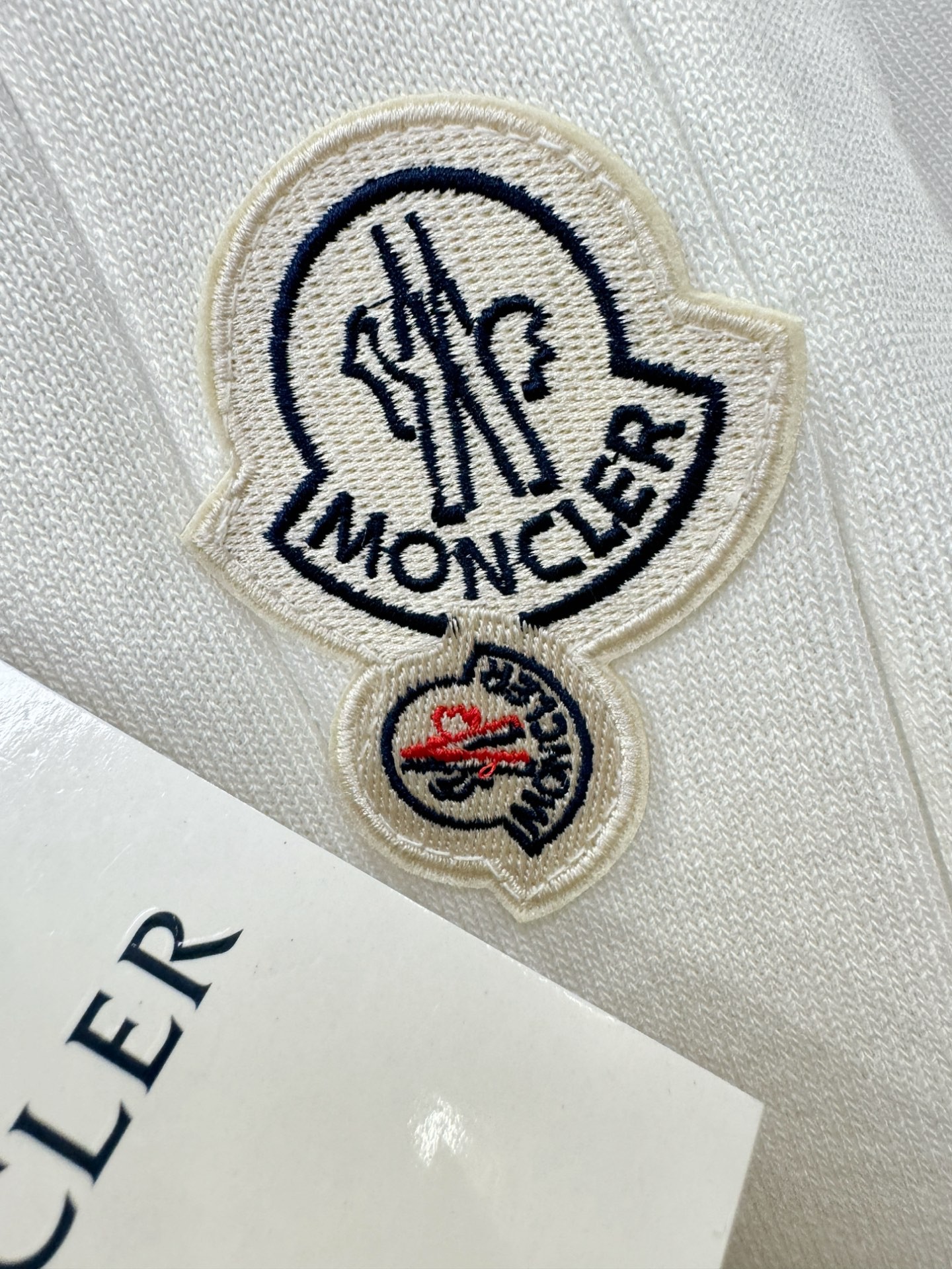 [MONCLER-몽클레어] 몽클레어 빅로고 패치 티셔츠