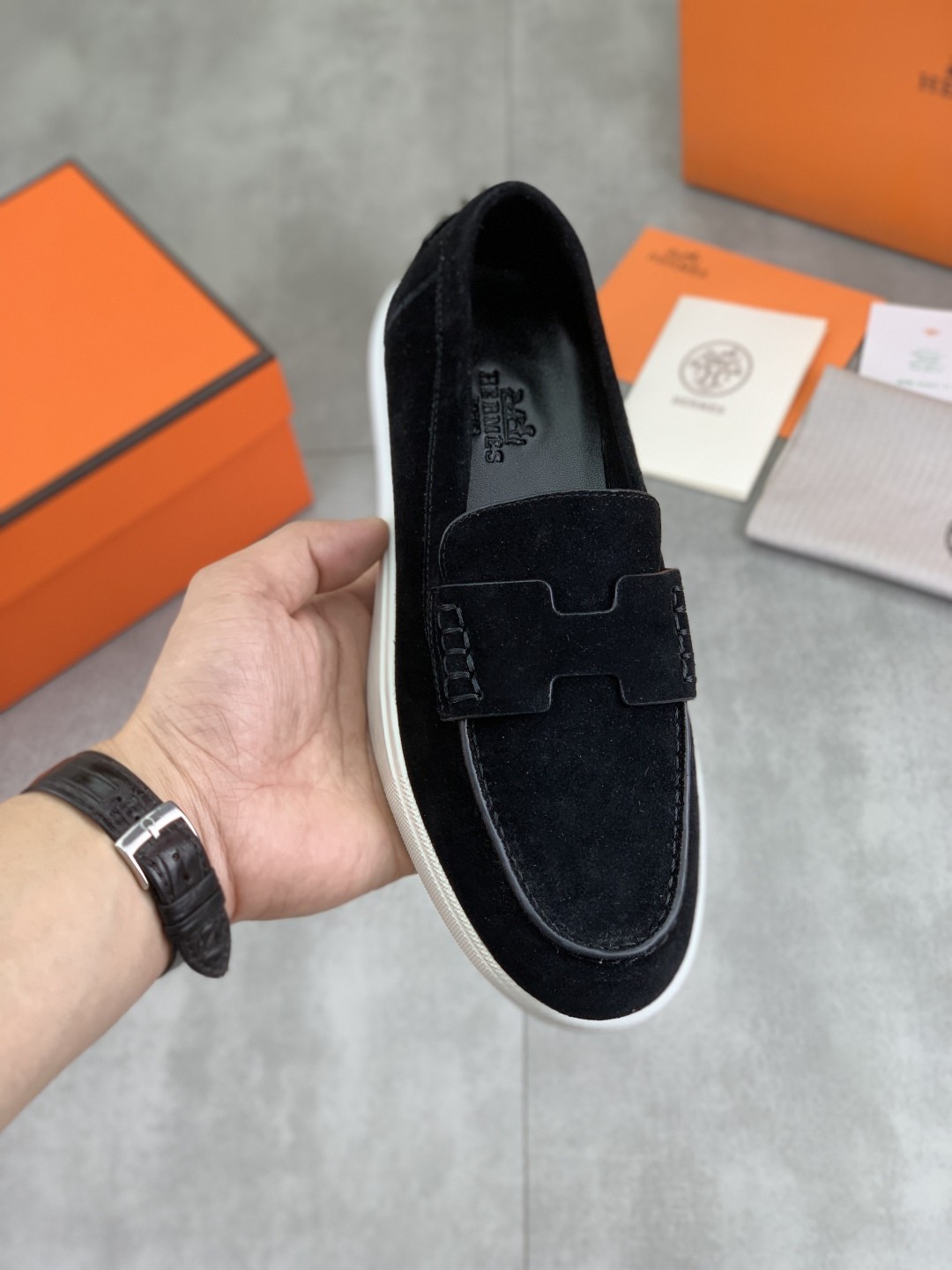 [HERMES-에르메스]  에르메스 컴포트 로퍼 블랙