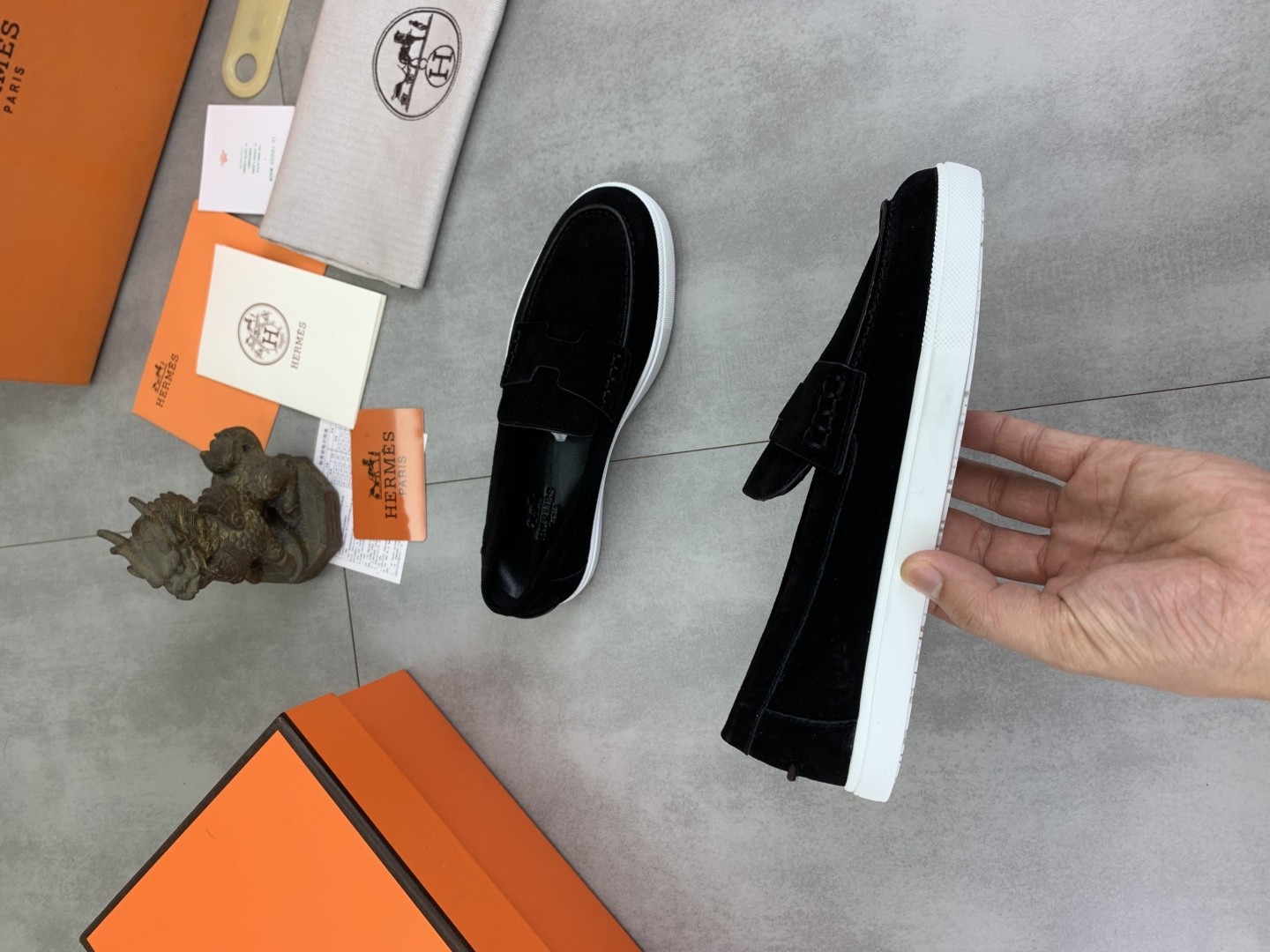 [HERMES-에르메스]  에르메스 컴포트 로퍼 블랙