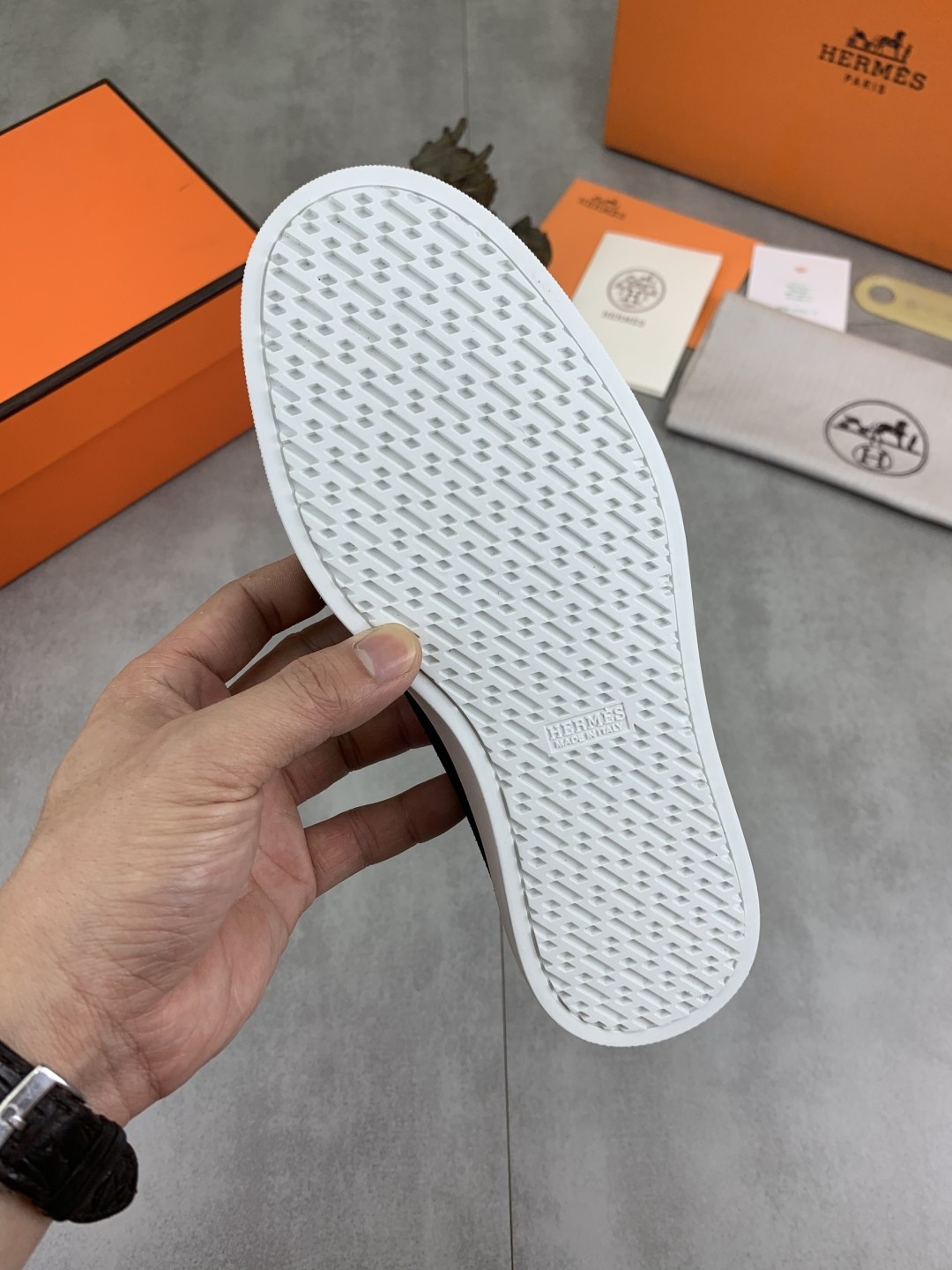 [HERMES-에르메스]  에르메스 컴포트 로퍼 블랙