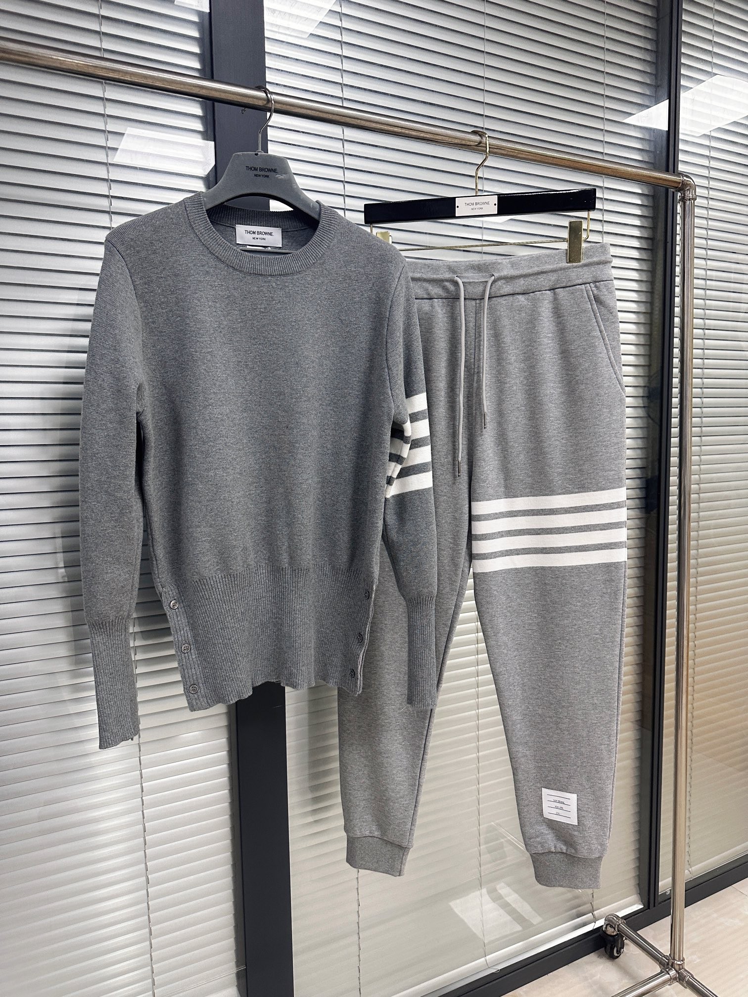 [TOM BROWNE -톰브라운 ] 톰브라운  여성 니트