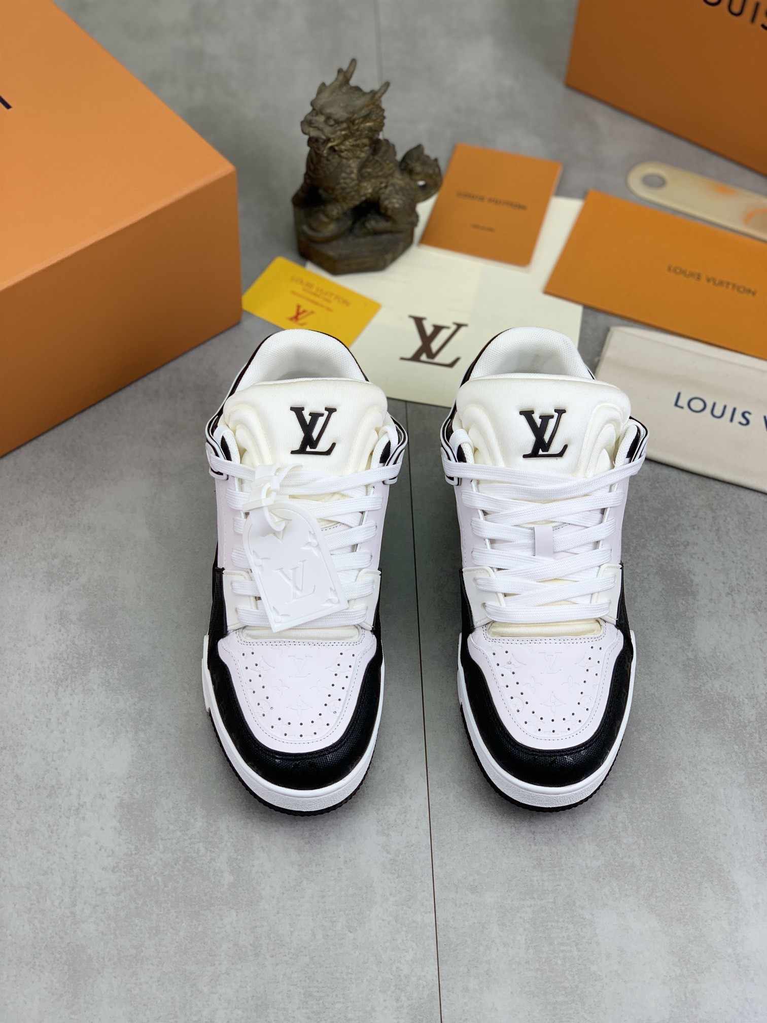 [LOUIS VUITTON-루이비통]  루이비통 트래이너 스니커즈