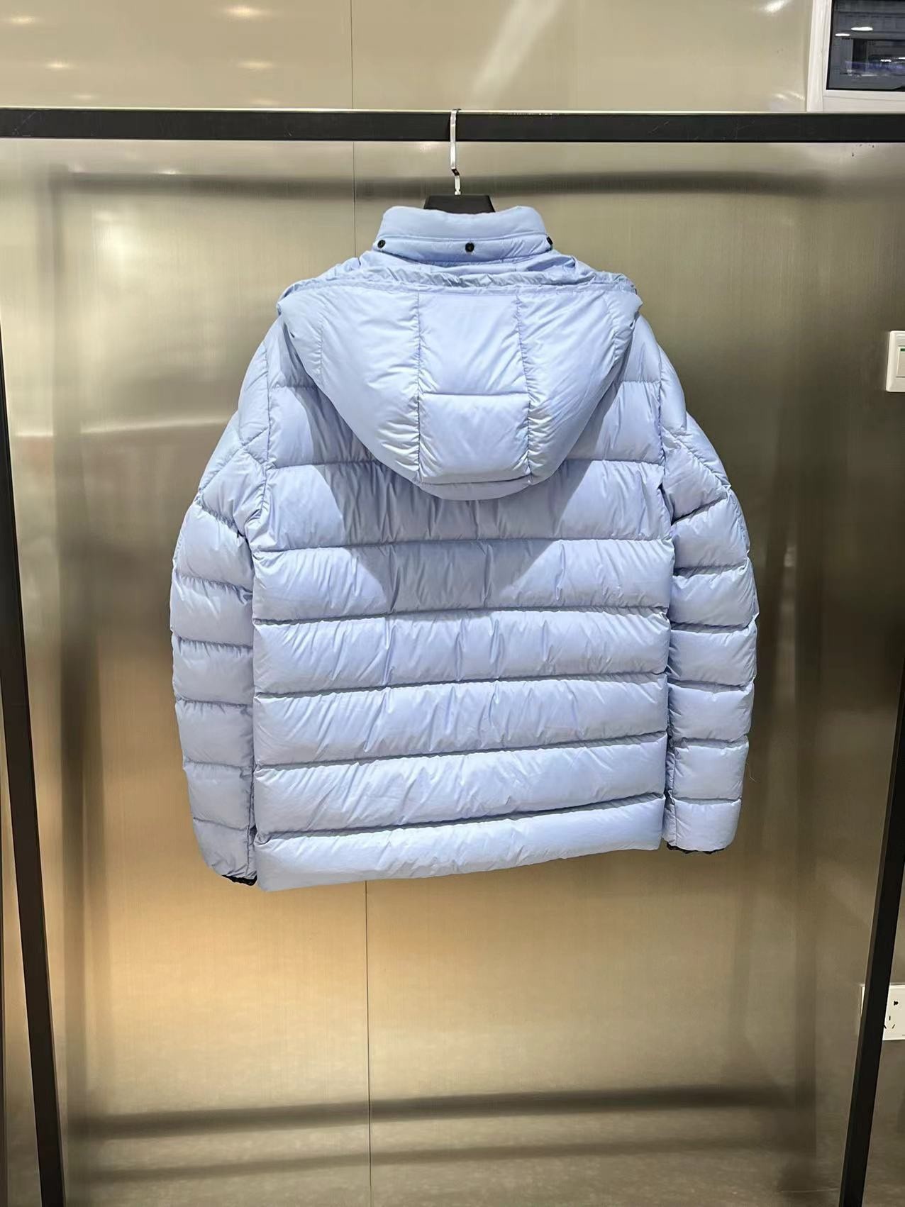[MONCLER-몽클레어] 몽클레어 레터링 로고 패딩
