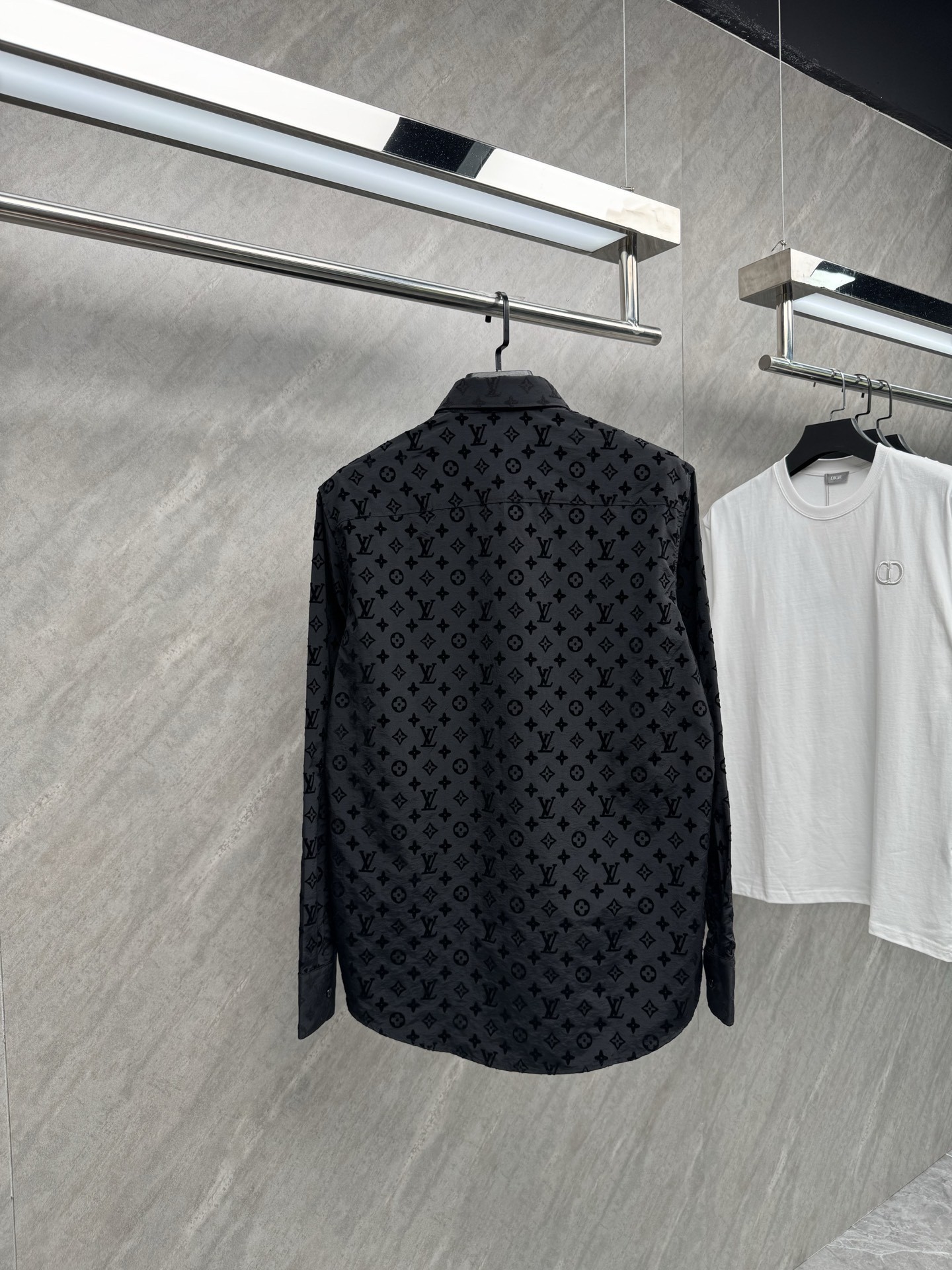 [LOUIS VUITTON-루이비통] 루이비통 모노그램 남성 셔츠