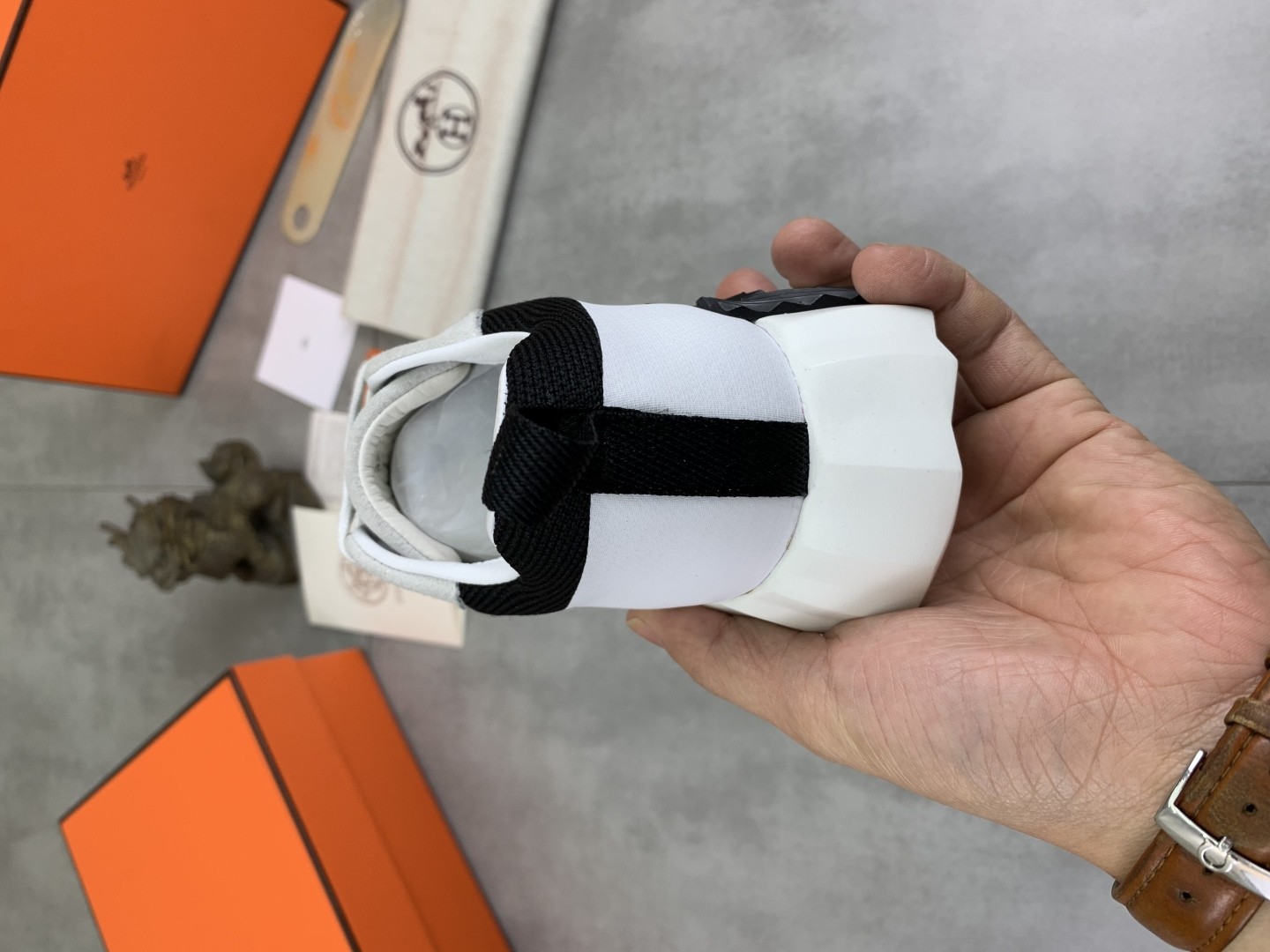 [HERMES-에르메스] 에르메스  바운싱 스니커즈 남여공용