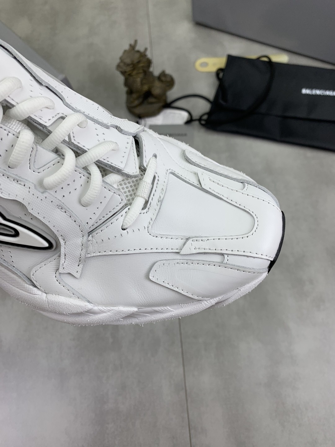 [BALENCIAGA-발렌시아가 ] 발렌시아가 먼데이 스니커즈  운동화