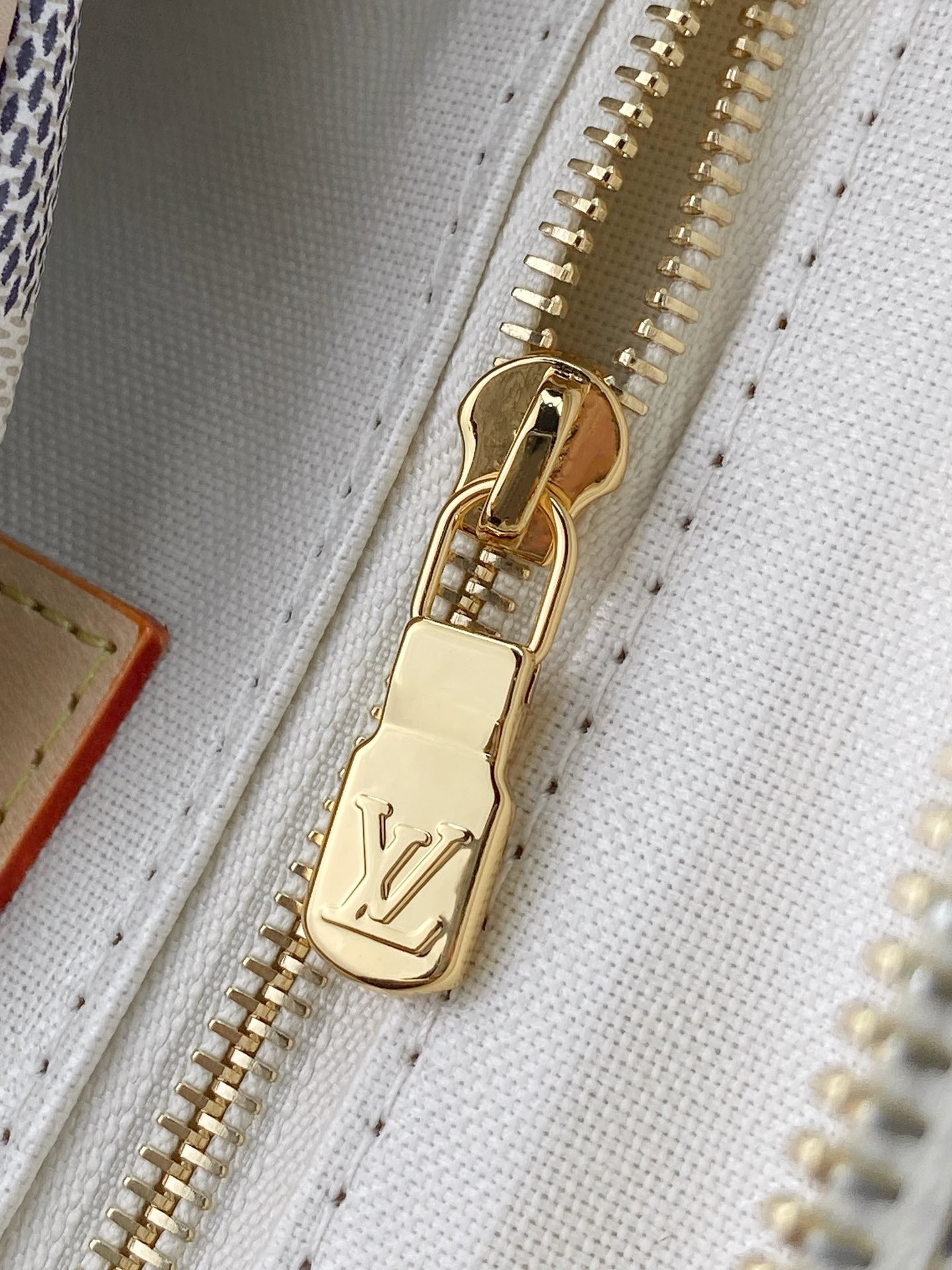 [GUCCI-구찌] 구찌 오피디아 장지갑 정품 중고