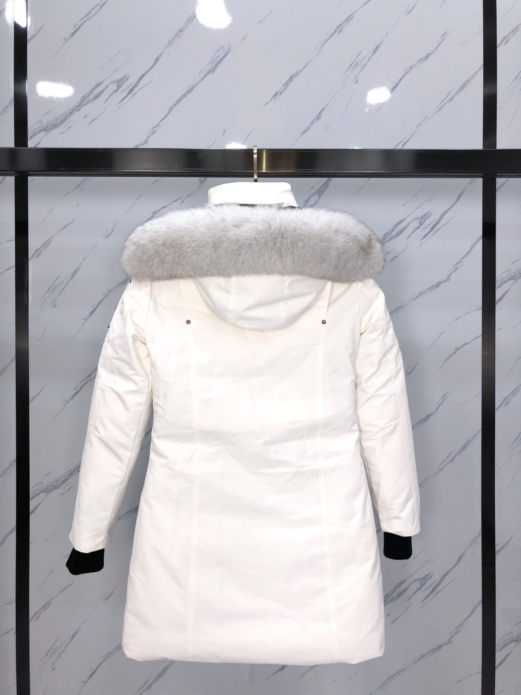 [Moose knuckles -무스너클 ] 무스너클 스틸링 여성 패딩 재킷