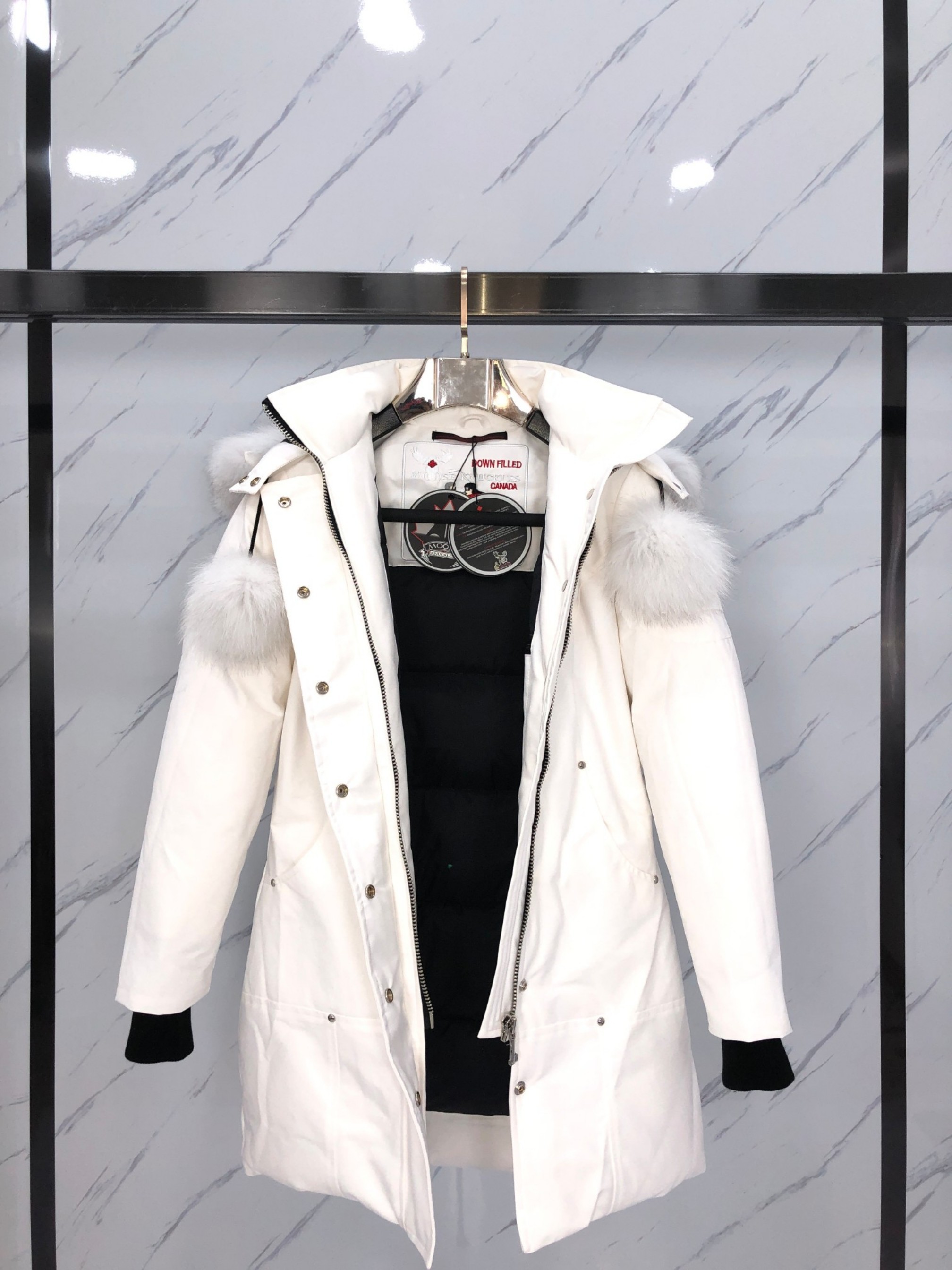 [Moose knuckles -무스너클 ] 무스너클 스틸링 여성 패딩 재킷