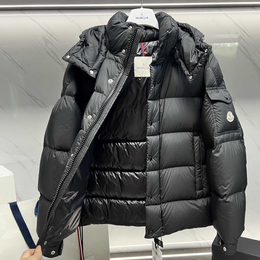 [MONCLER-몽클레어] 몽클레어 베제르 다운 패딩