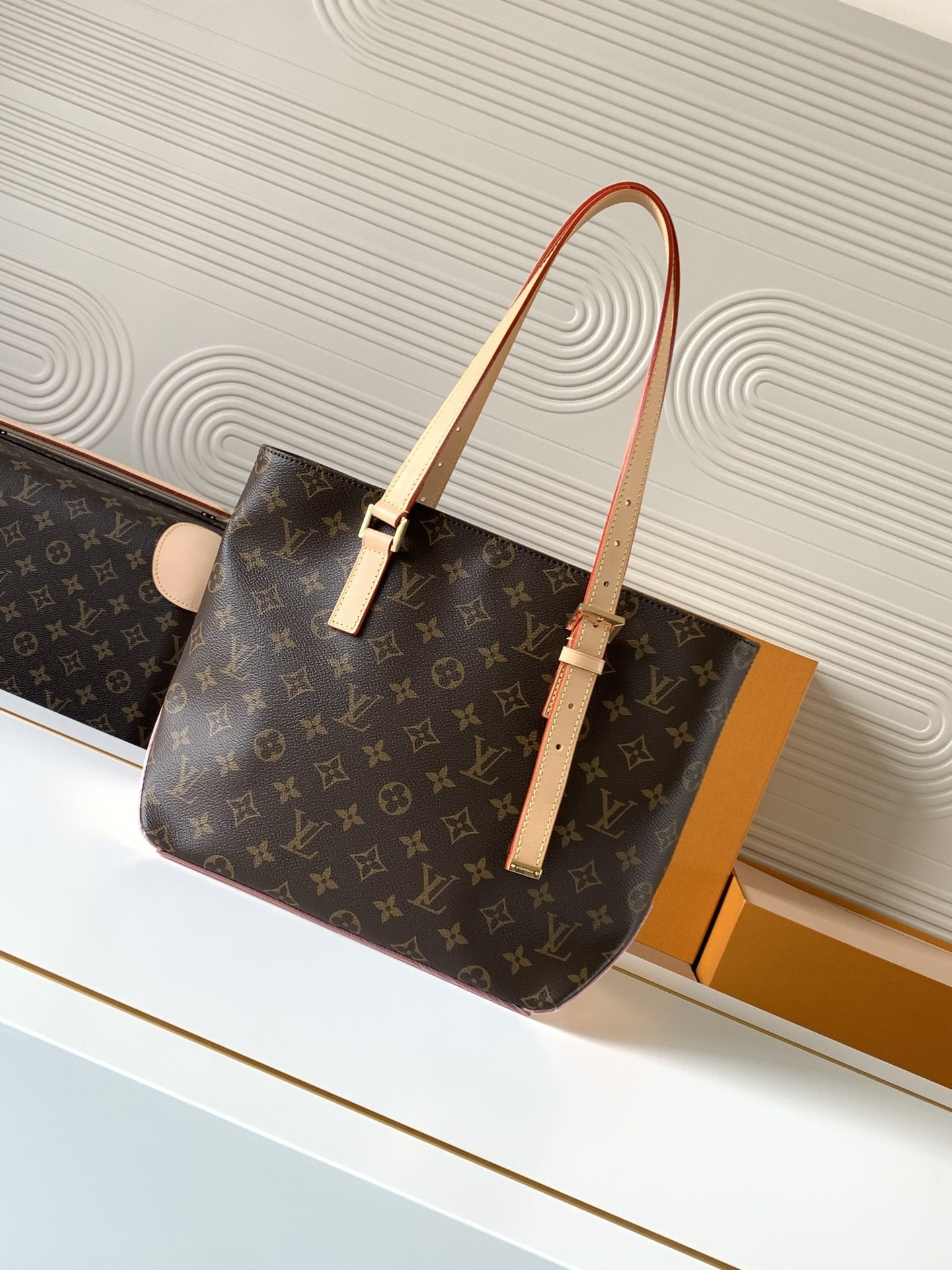 [LOUIS VUITTON-루이비통] 루이비통 피아노 핸드백 M12095
