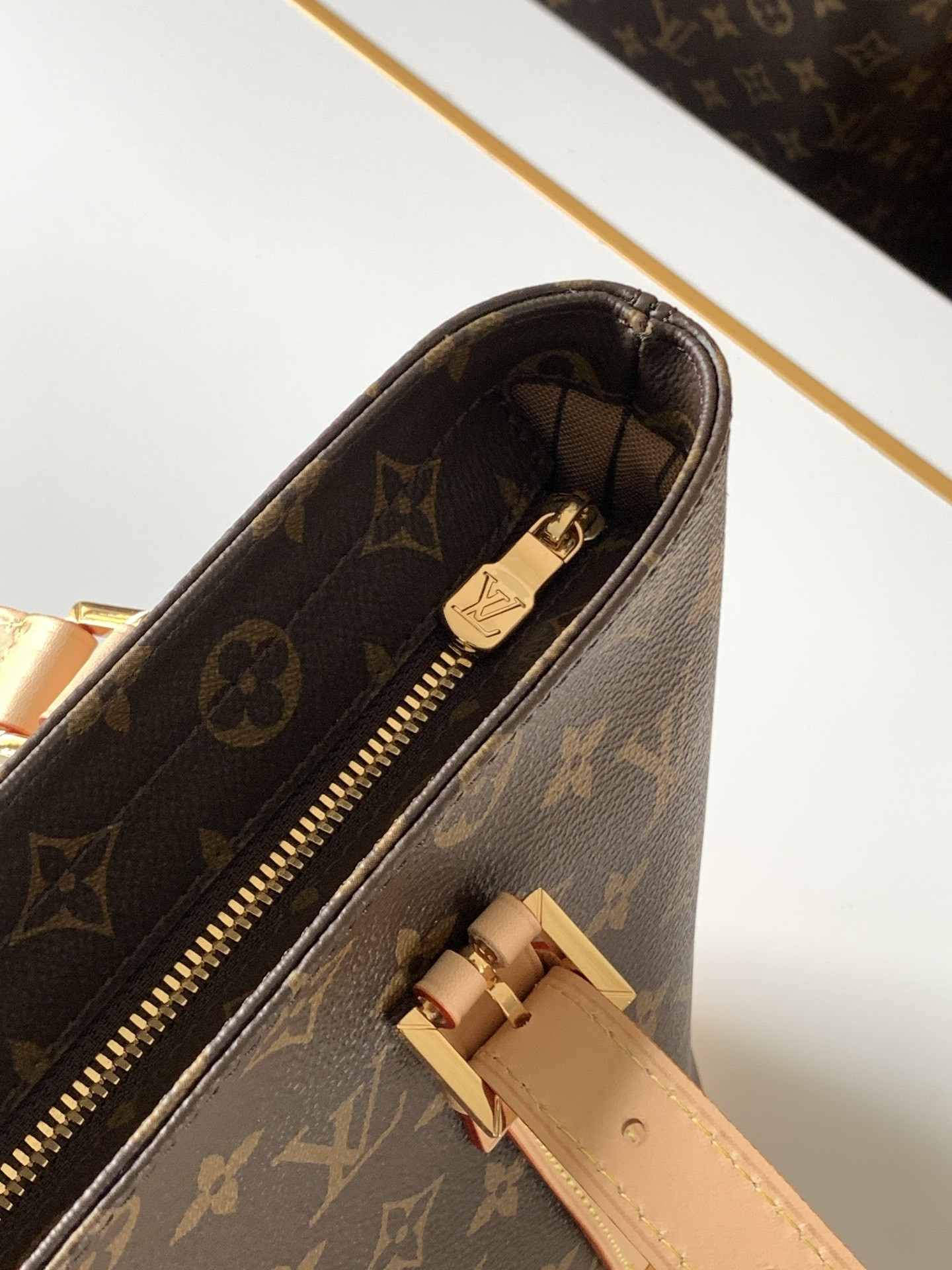 [LOUIS VUITTON-루이비통] 루이비통 피아노 핸드백 M12095