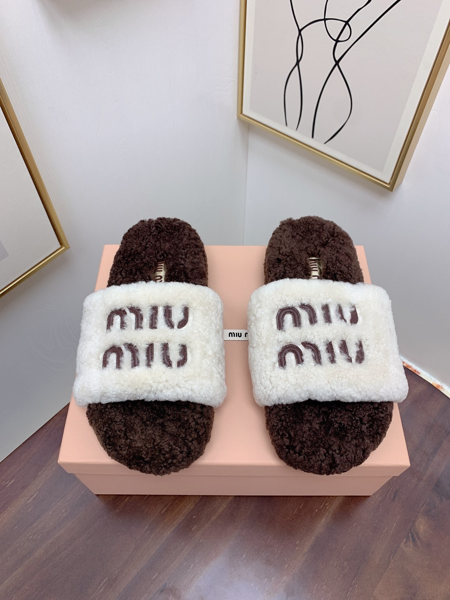 [MIU MIU-미우미우]   미우미우 털 슬리퍼