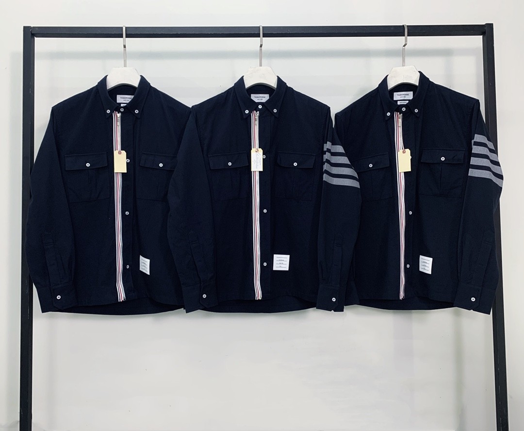 [TOM BROWNE -톰브라운 ] 톰브라운 사선완장 남성 셔츠