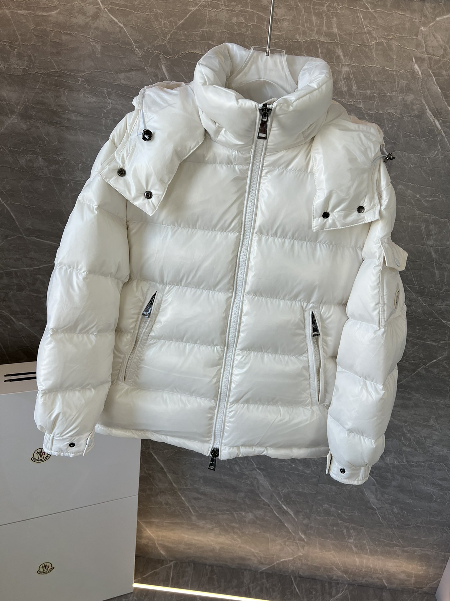 [MONCLER-몽클레어] 몽클레어 마야 다운 여성 패딩