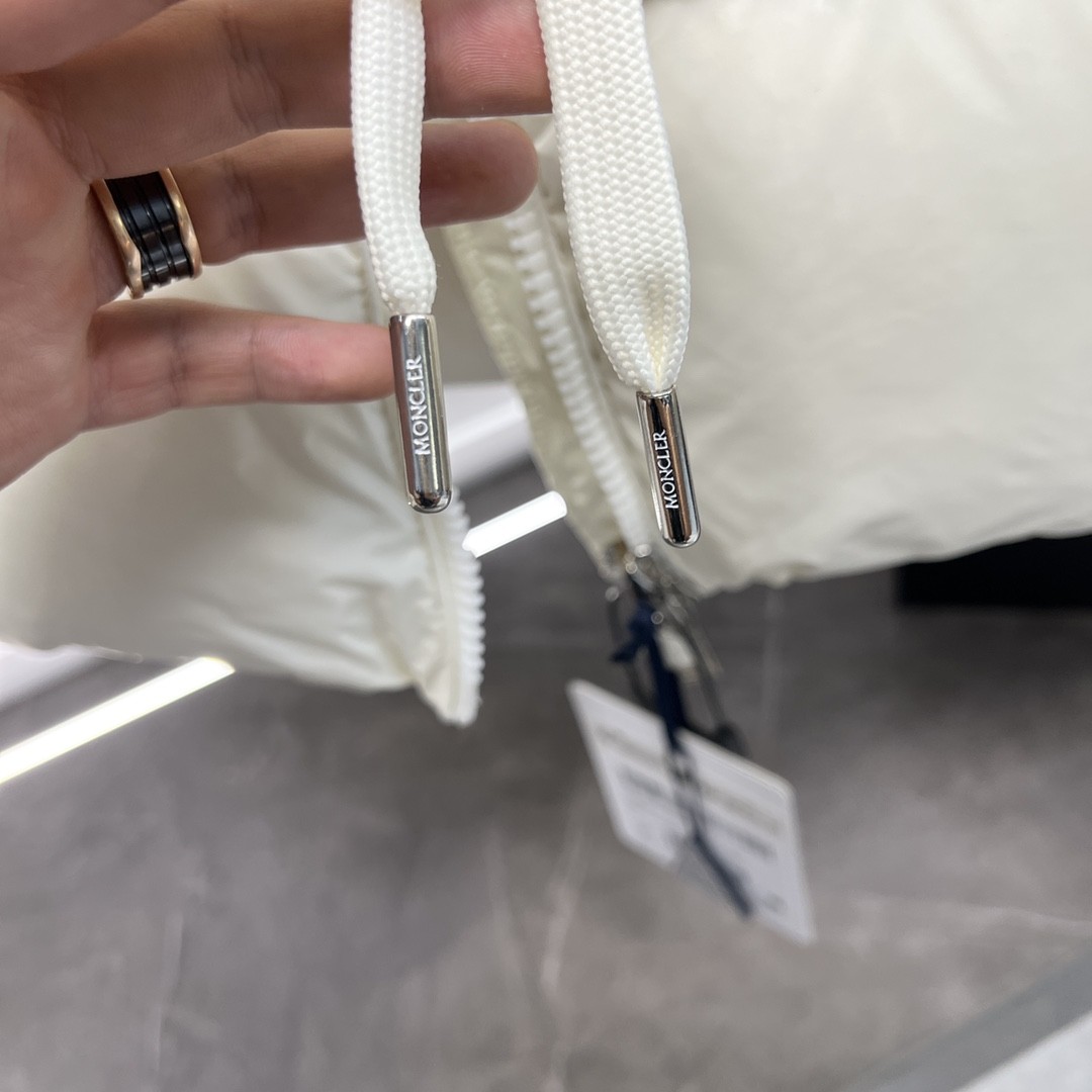 [MONCLER-몽클레어] 몽클레어 탈레브 여성 숏 패딩