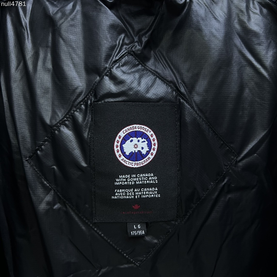 [Canada Goose-캐나다구스] 캐나다구스  크로프턴 퍼퍼 블랙 패딩