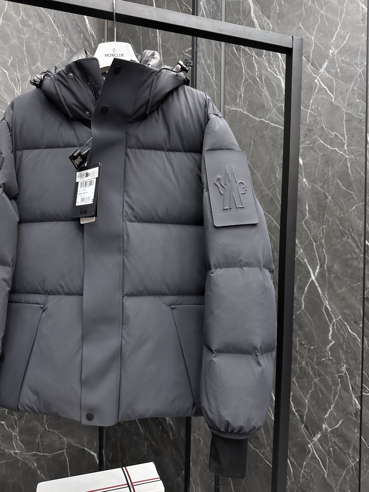 [MONCLER-몽클레어] 몽클레어 그르노블 남성 패딩