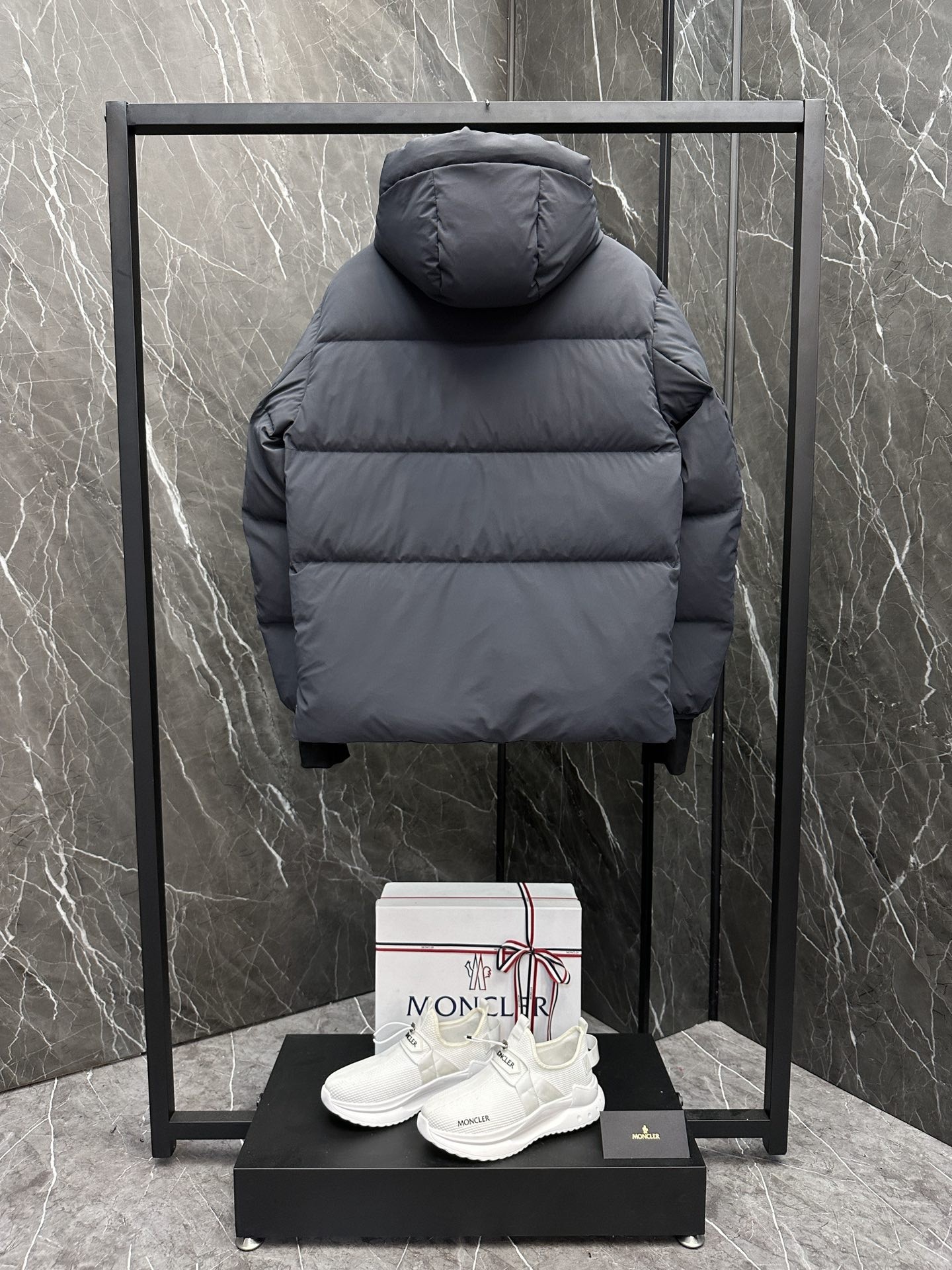 [MONCLER-몽클레어] 몽클레어 그르노블 남성 패딩