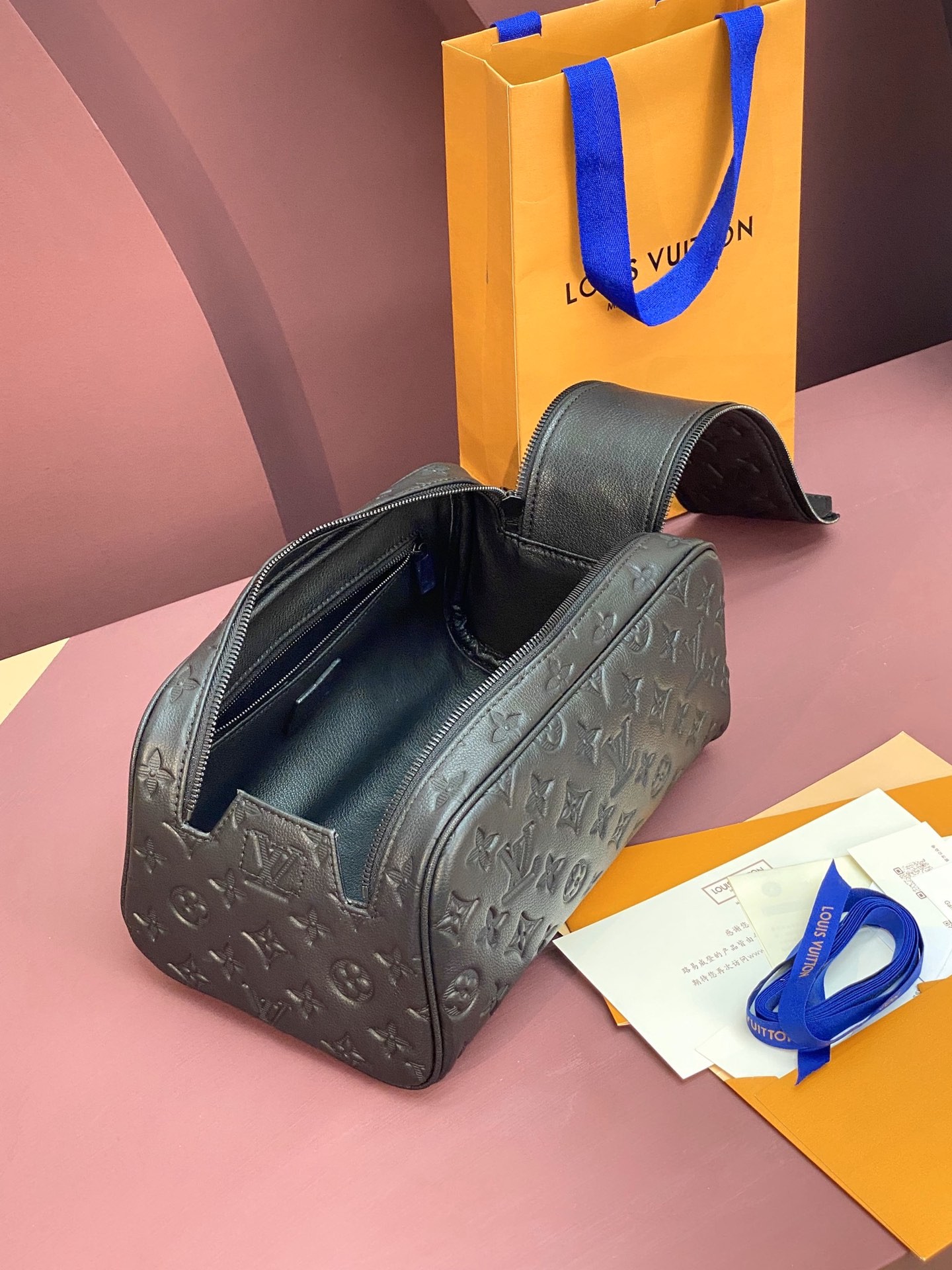 [LOUIS VUITTON-루이비통] 루이비통 톱 키트 파우치백  M12645