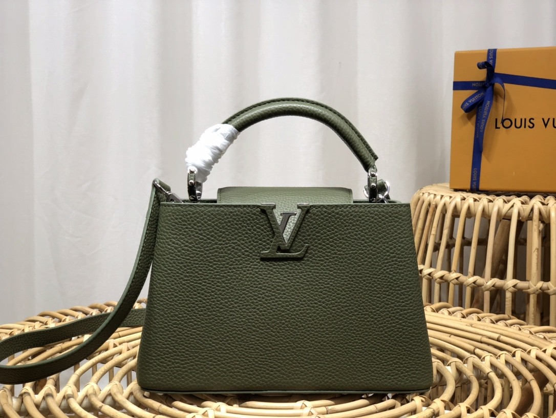 루이비통 카푸신 BB 토트백