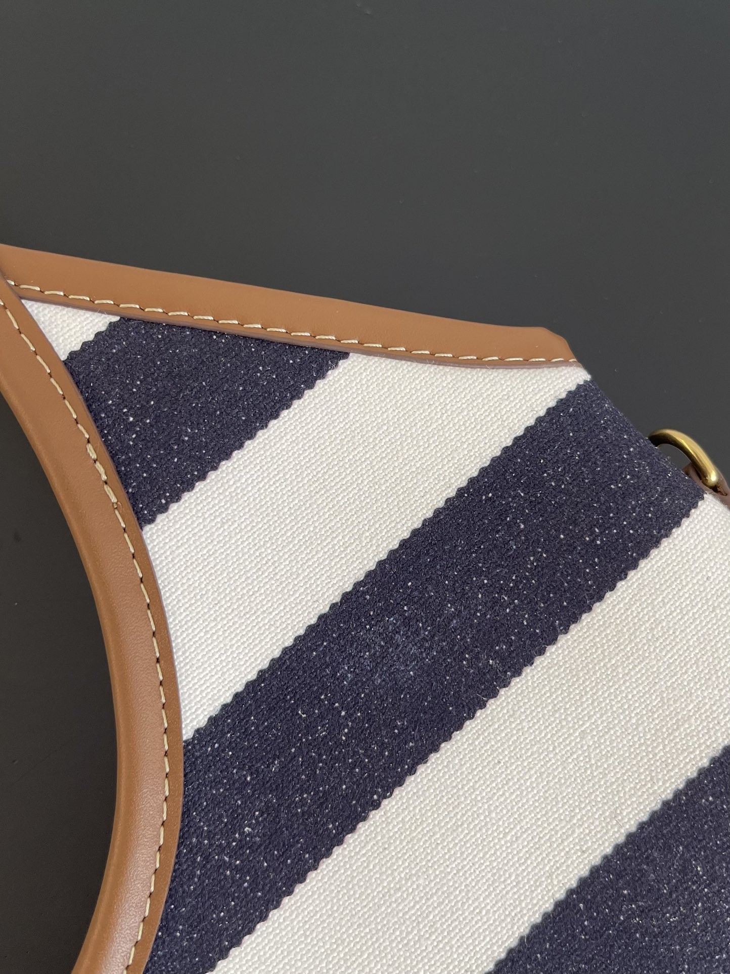 [MIU MIU-미우미우] 미우미우 아이비 데님백