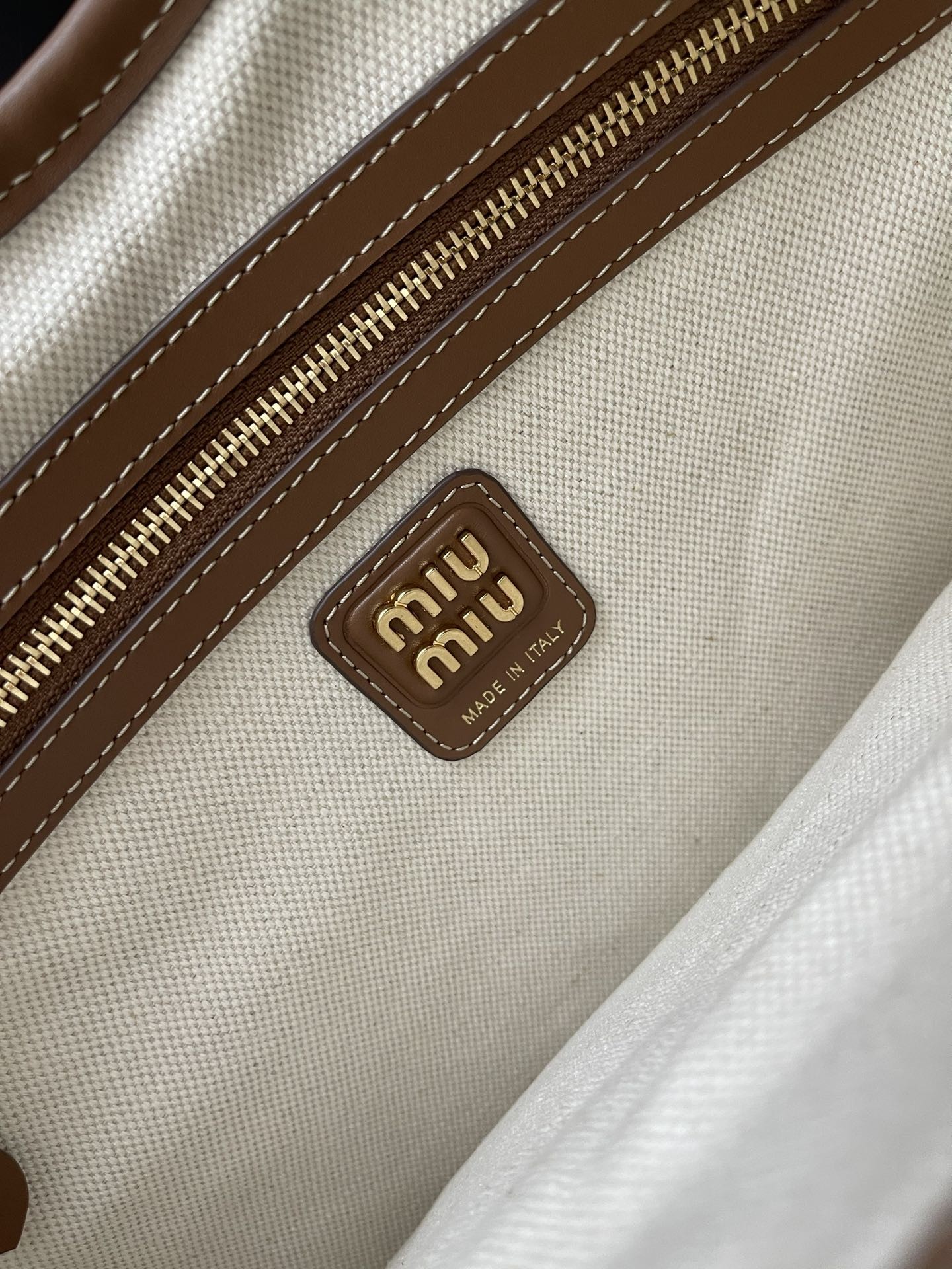 [MIU MIU-미우미우] 미우미우 아이비 데님백