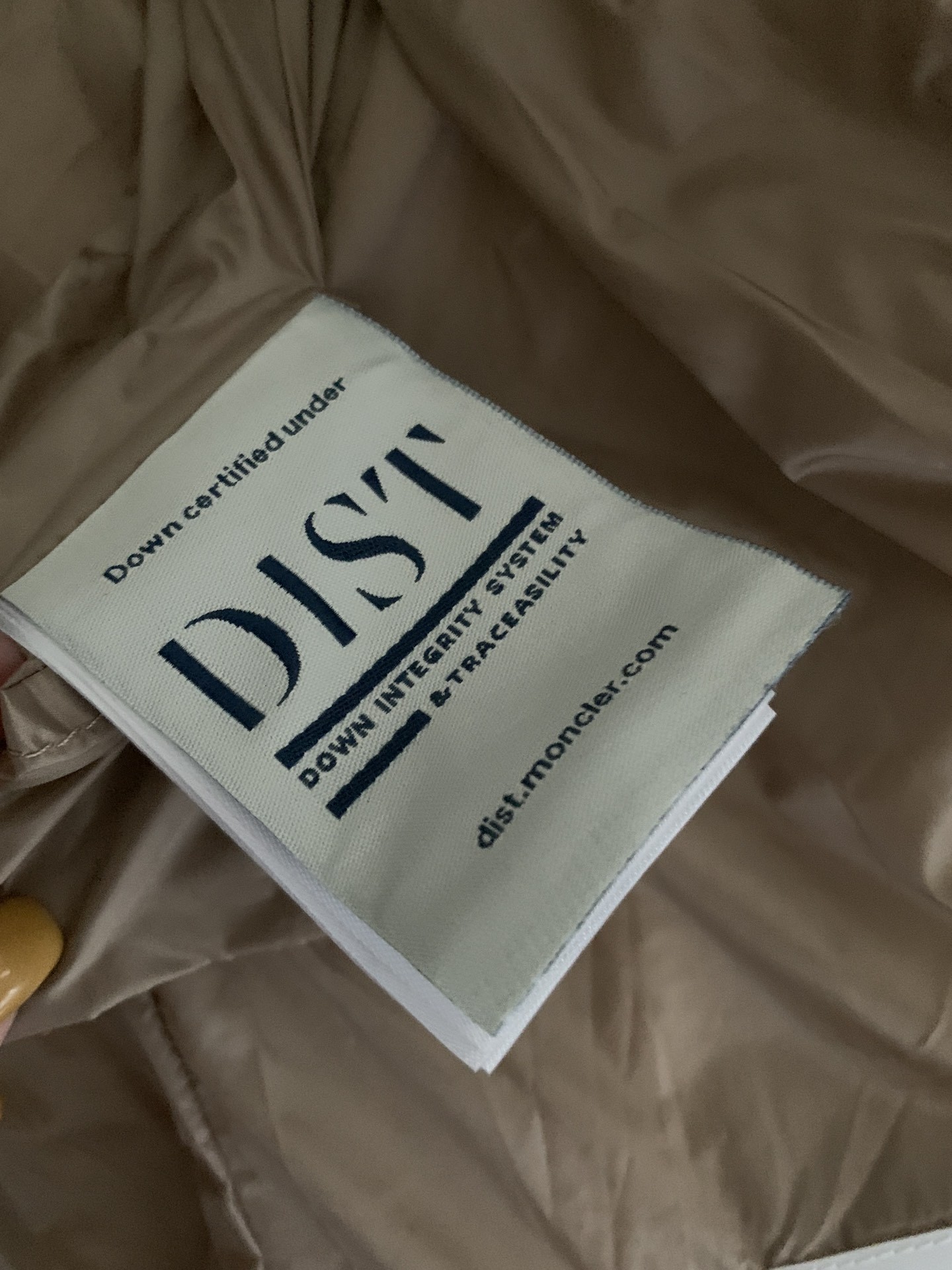 [MONCLER-몽클레어] 몽클레어 보에드 숏 패딩