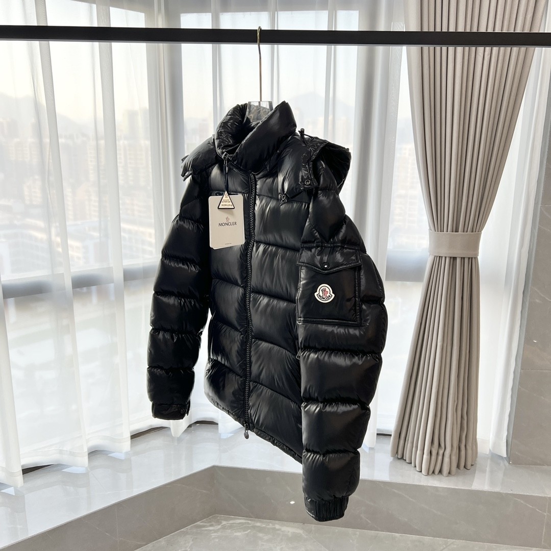 [MONCLER-몽클레어]  몽클레어 마야 쇼트 다운 패딩 재킷