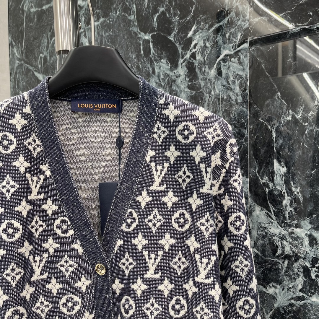 [LOUIS VUITTON-루이비통] 루이비통 모노그램 니트 가디건
