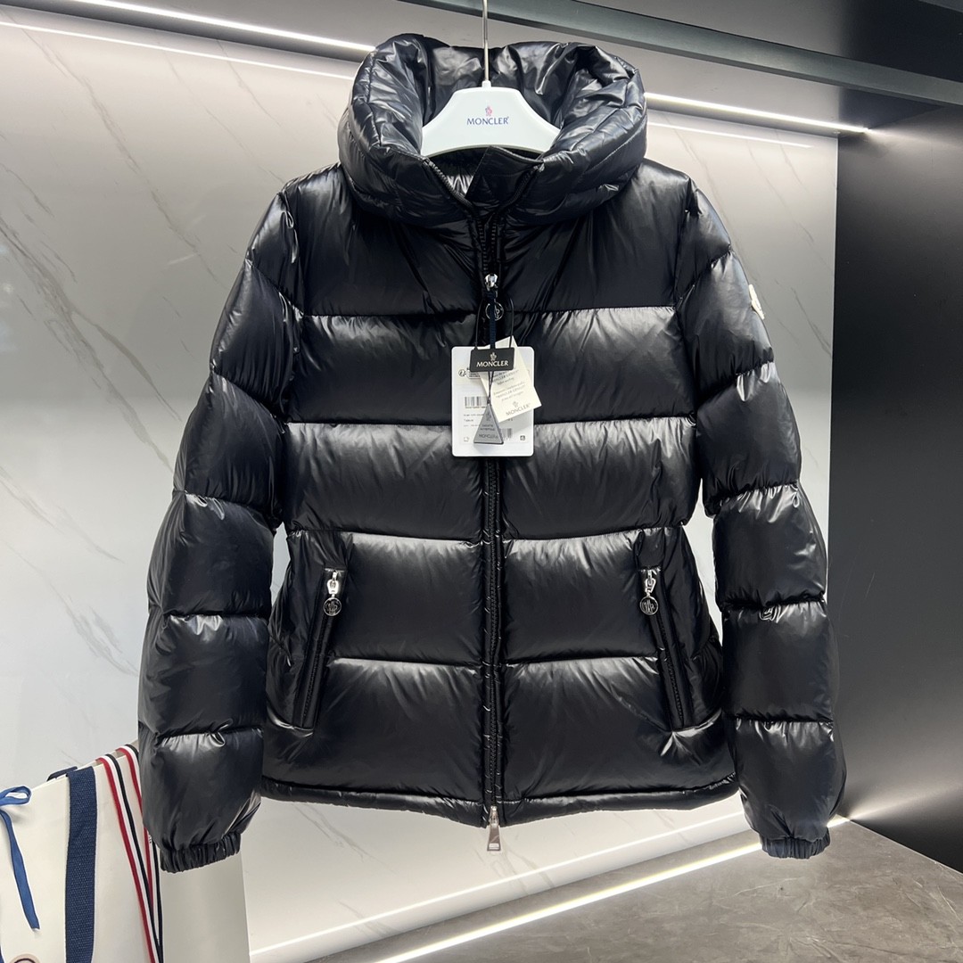 [MONCLER-몽클레어] 몽클레어 여성 도루 숏 패딩